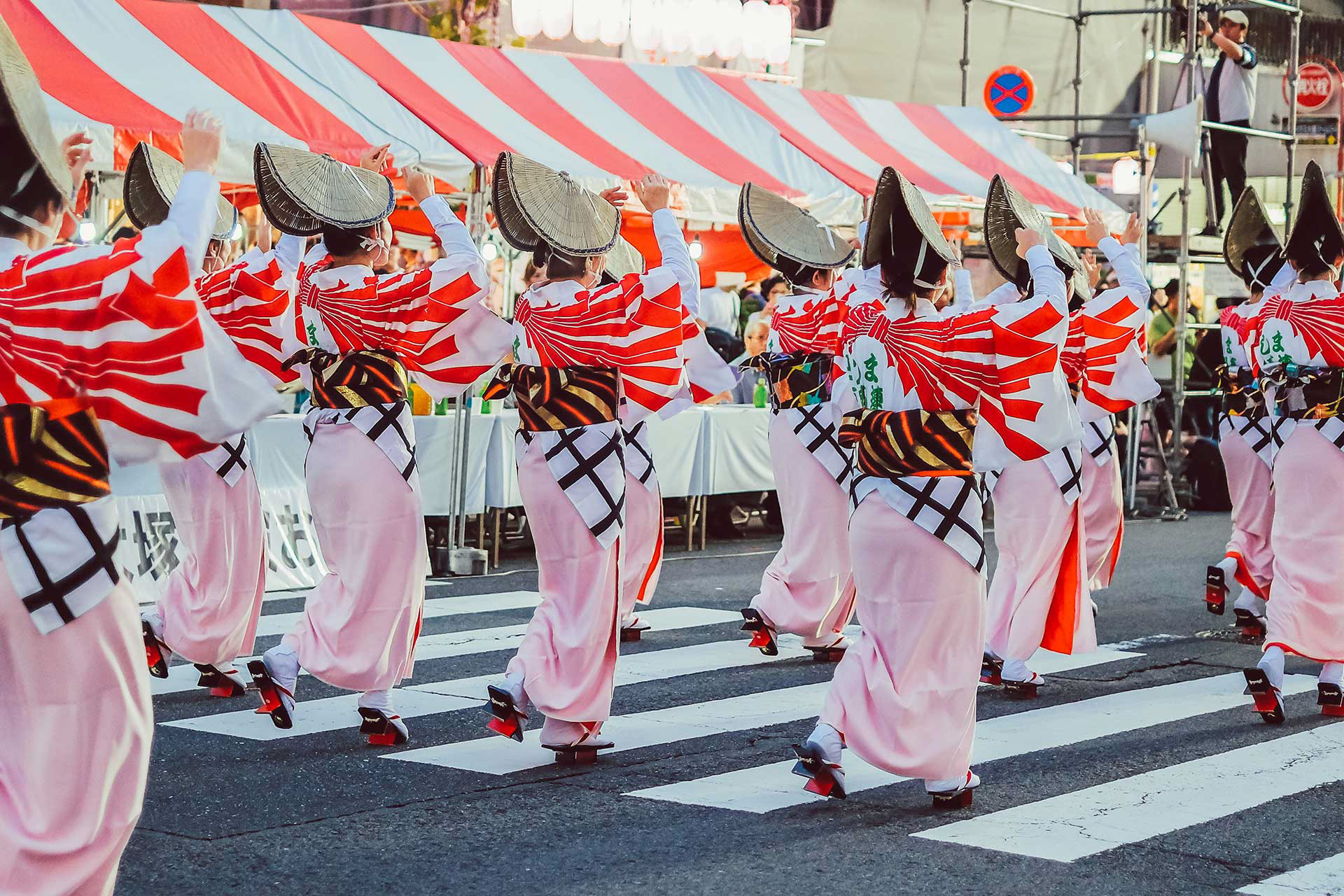 阿波踊り