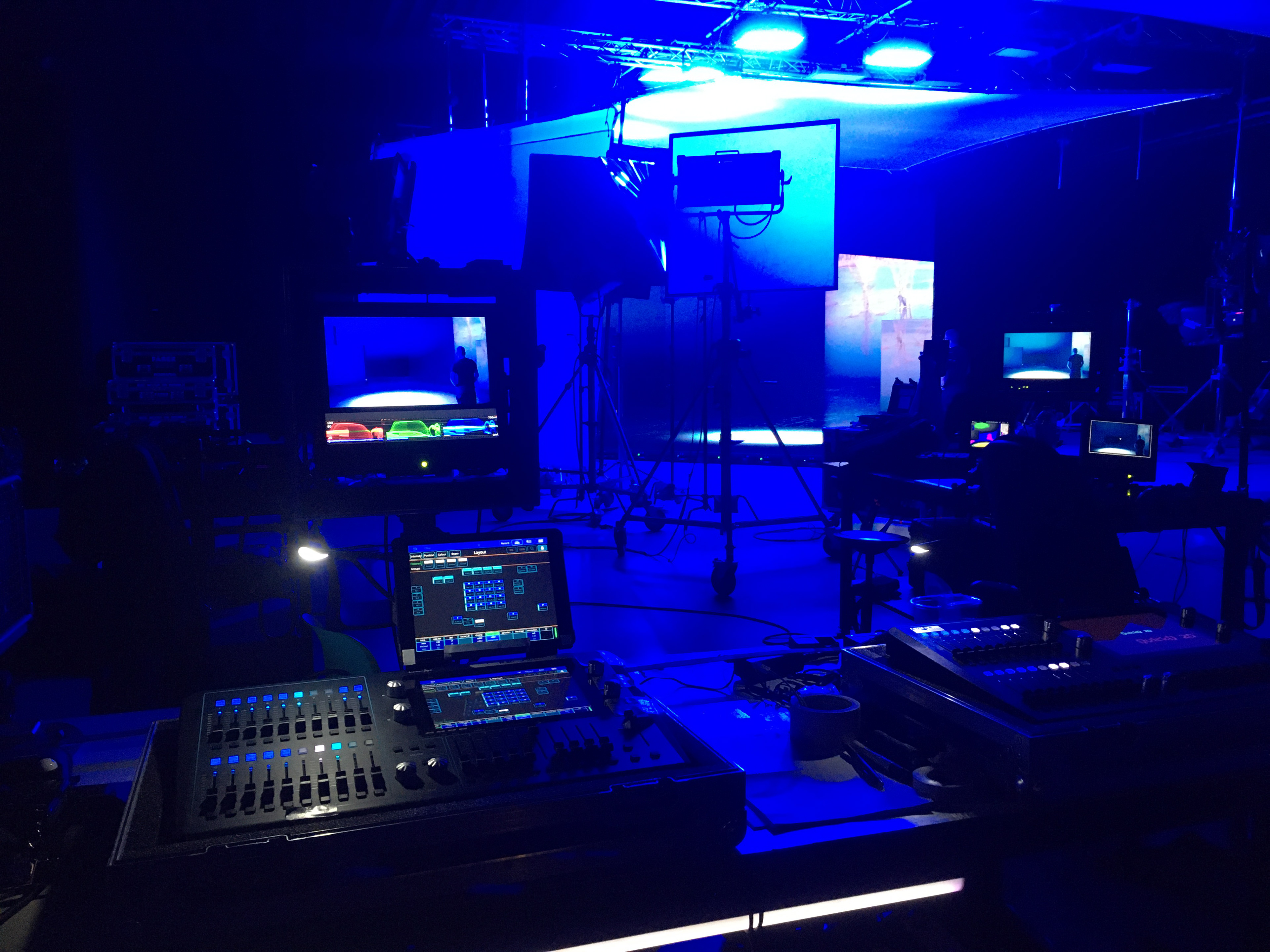 Offering quick and versatile lighting solutions