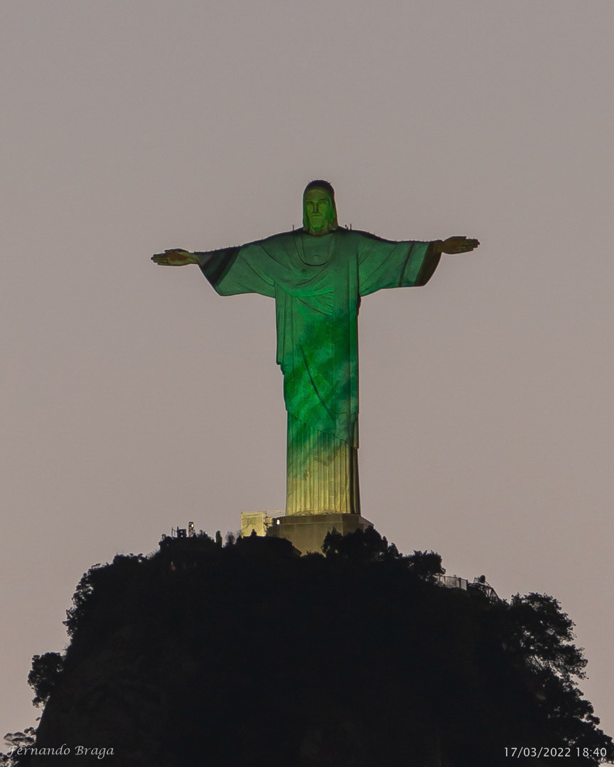 Inauguração do novo sistema de iluminação do Cristo Redentor na campanha 90 Anos de Luz