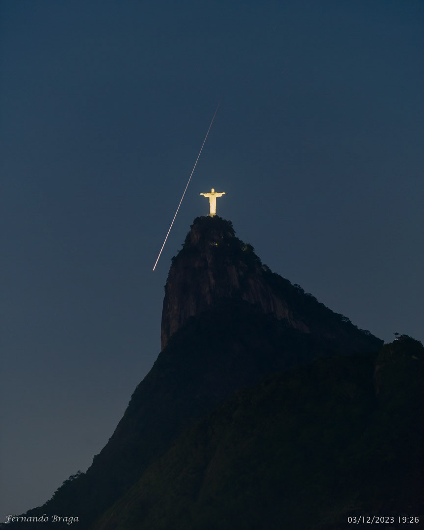 Mercúrio no Cristo Redentor - 320 fotos