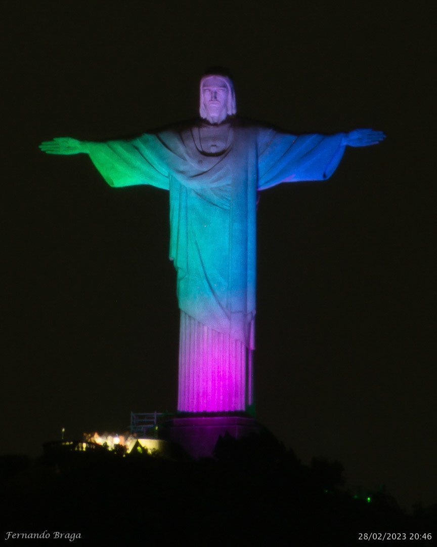Iluminação especial do Dia Mundial das Doenças Raras