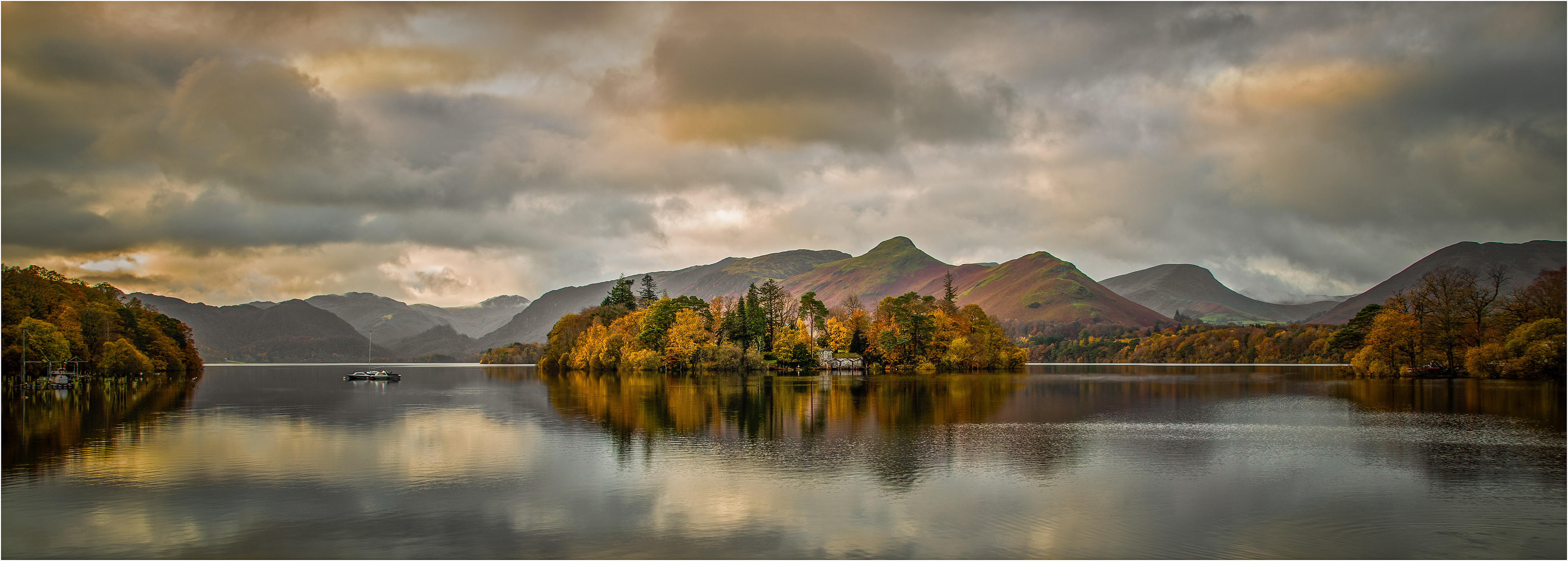 Autumn at Derwentwater