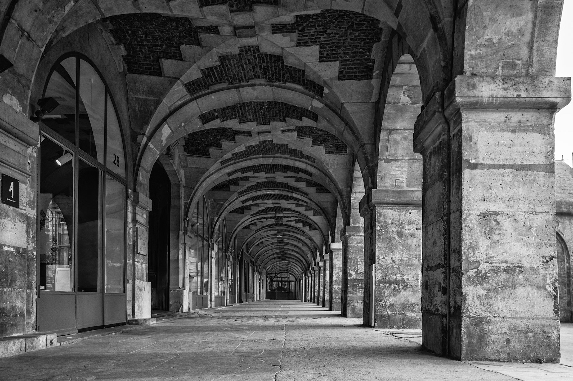 Arcades de la place des Vosges