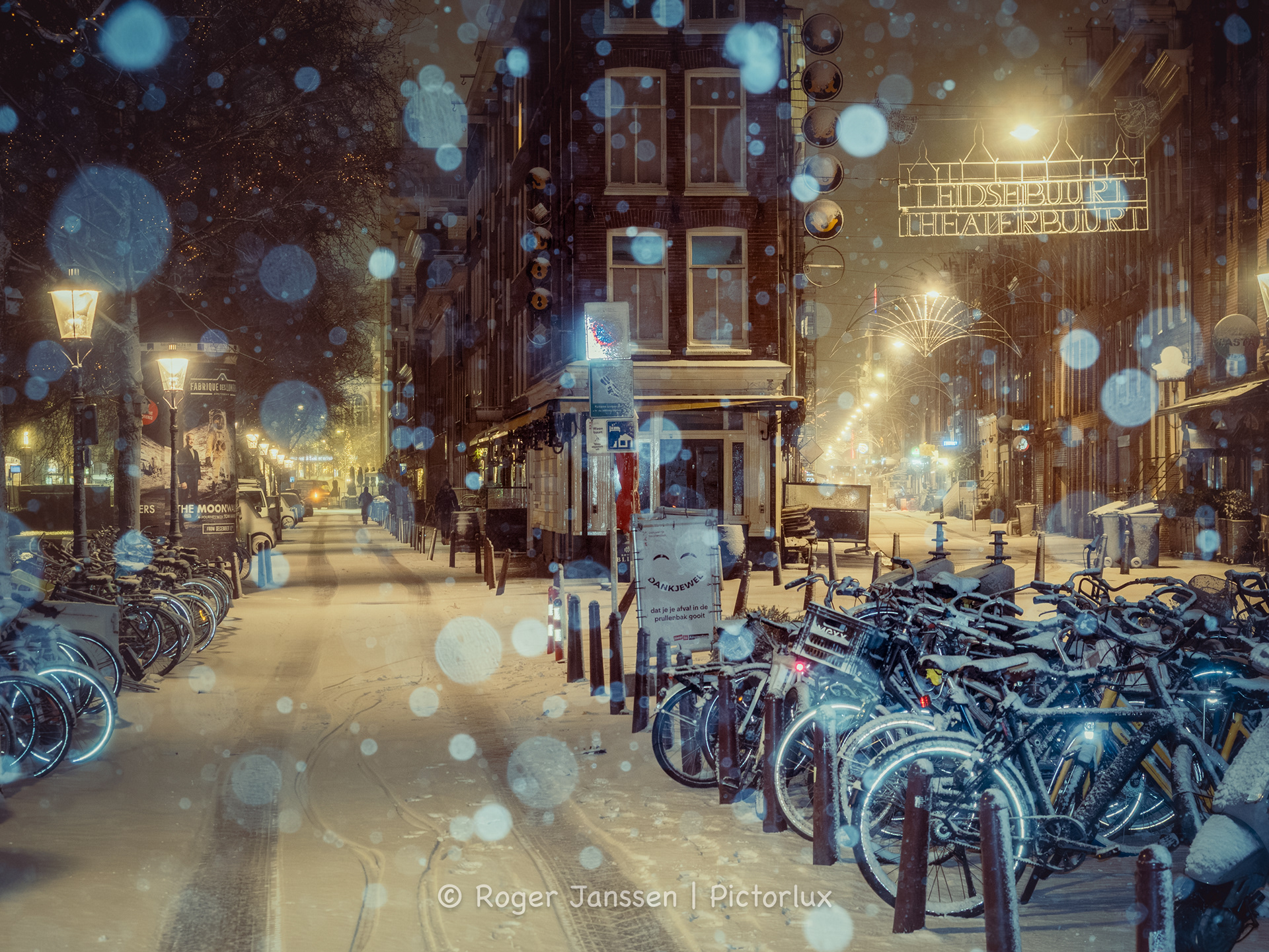 Lijnbaansgracht near Leidseplijn in Amsterdam during a snow blizzard.