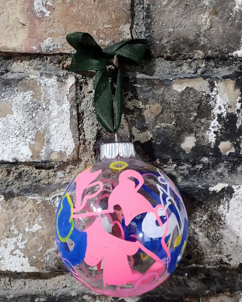 Signature Style Ornament with Vintage Ribbon Tie