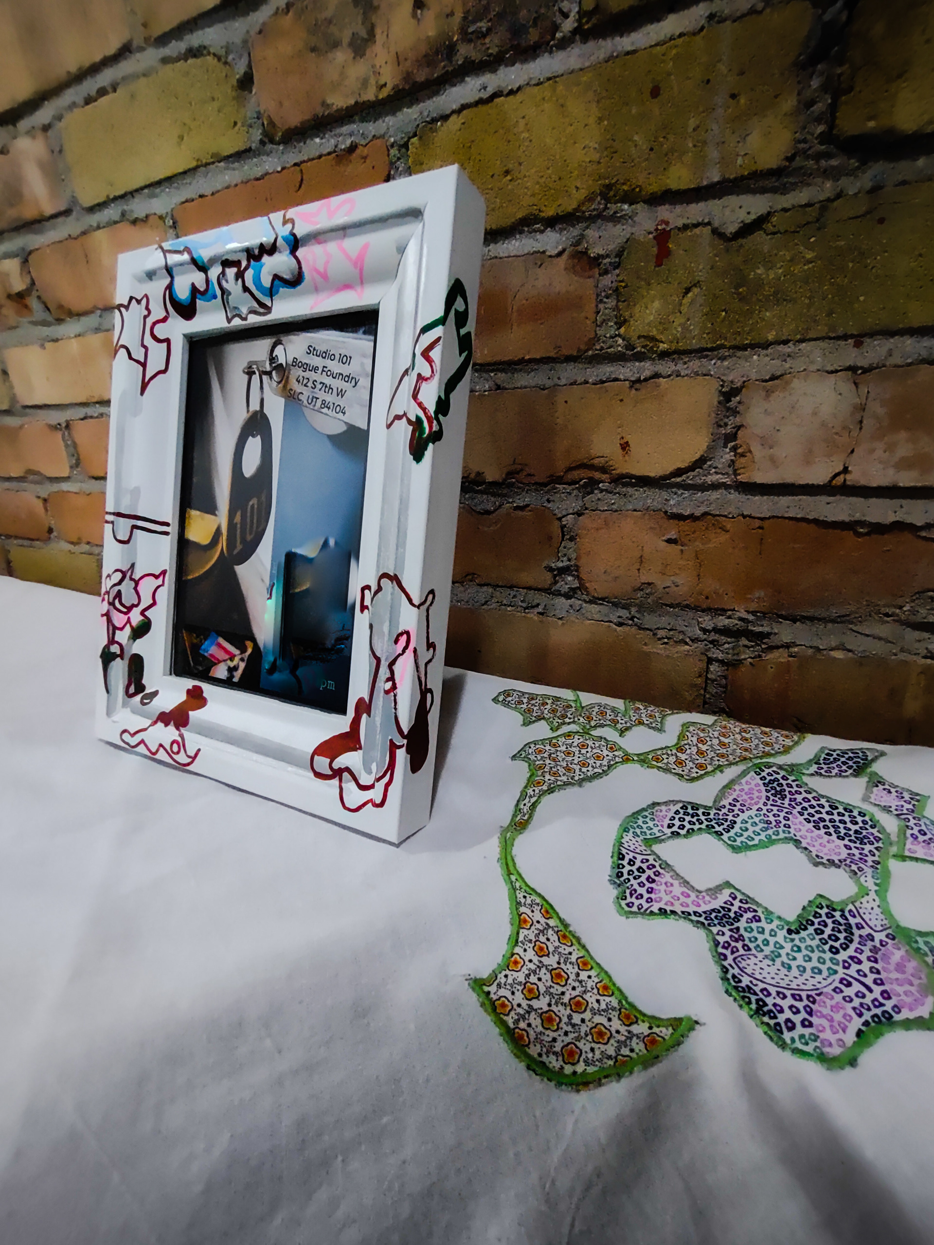 White Desktop Frame with Signature Style embellishments $16