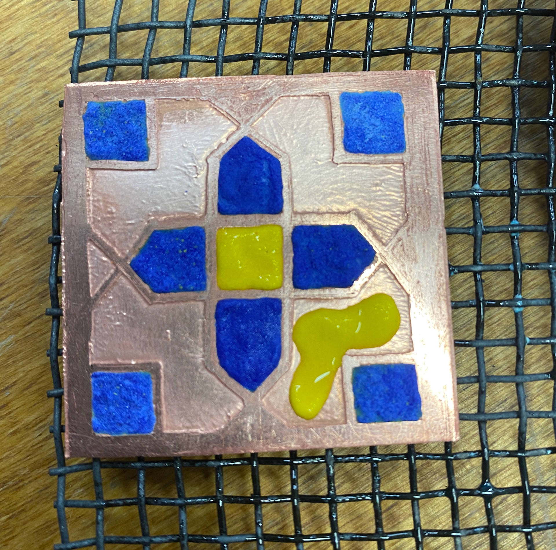 Applying wet Enamel to the Copper