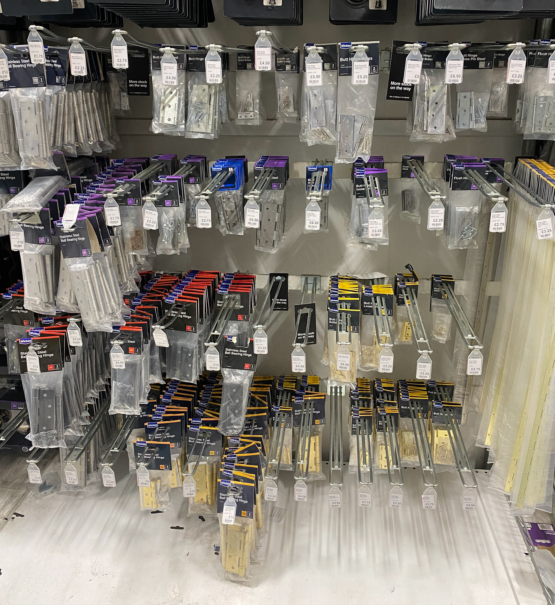 Hinge selection in Wickes
