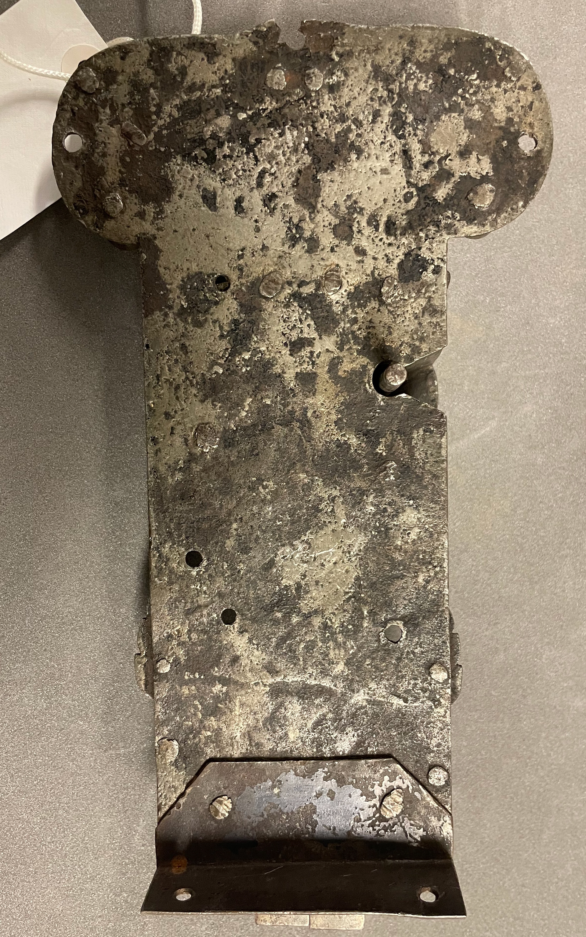 Iron hinge