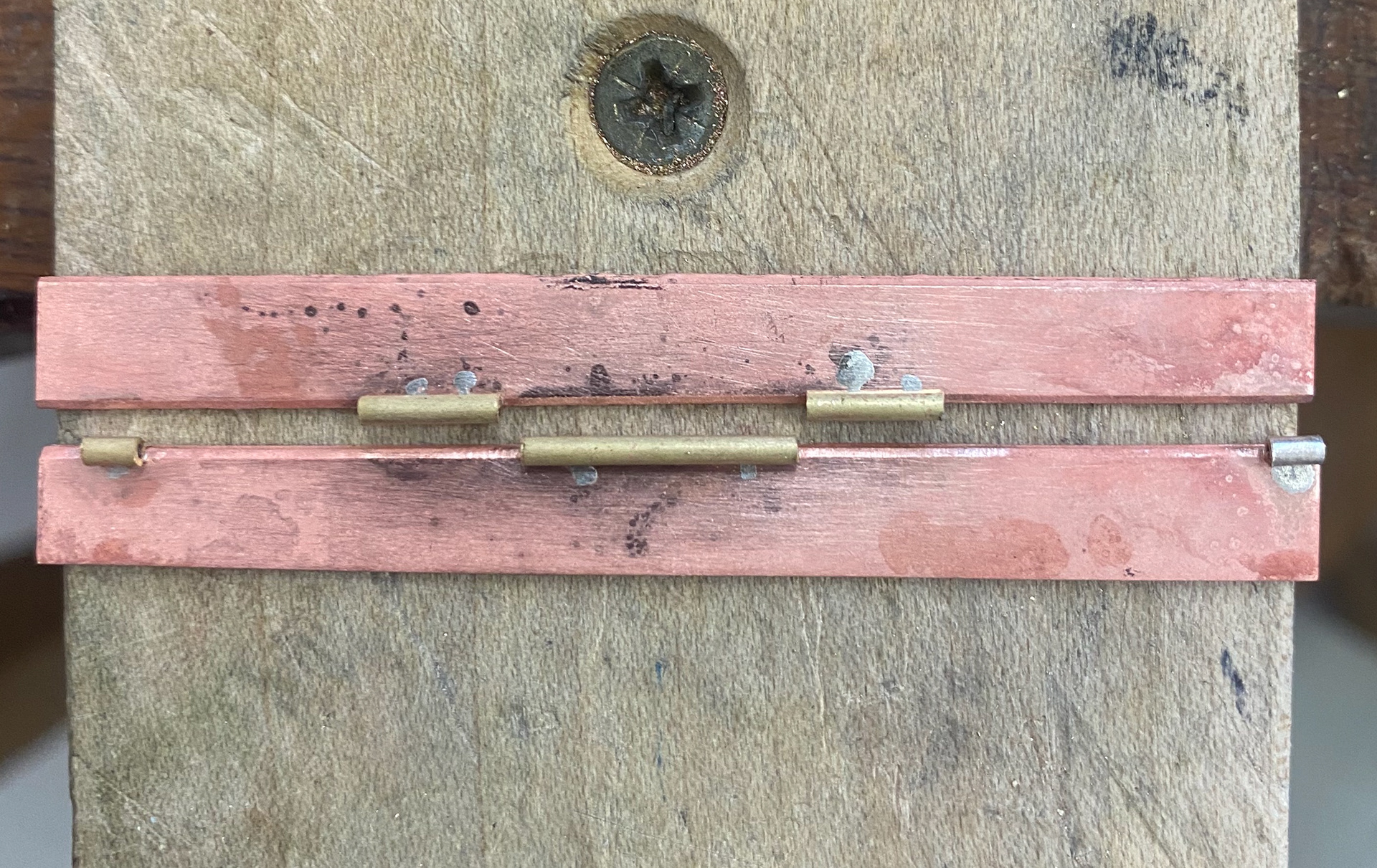 Pickled hinge