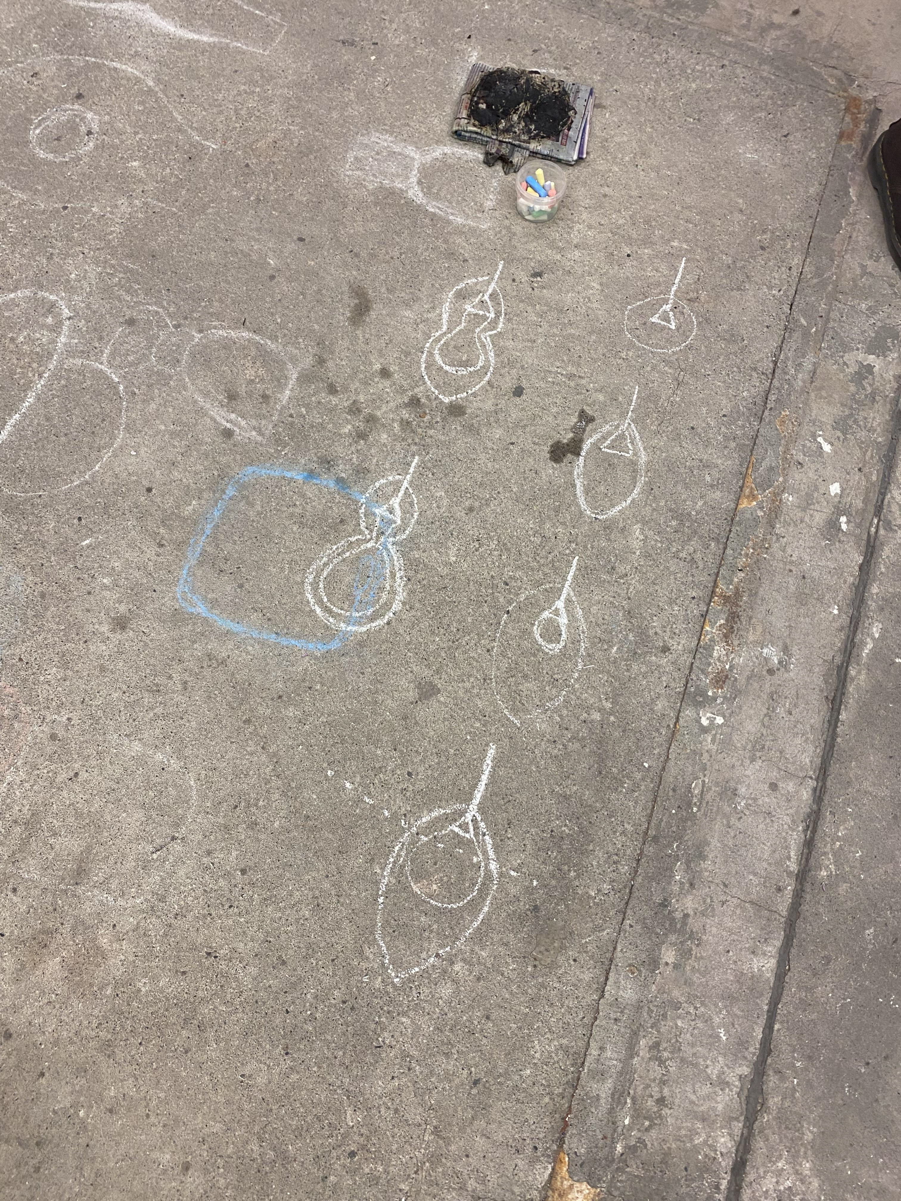 Drawings explaining steps of forming a bubble in the hotshop