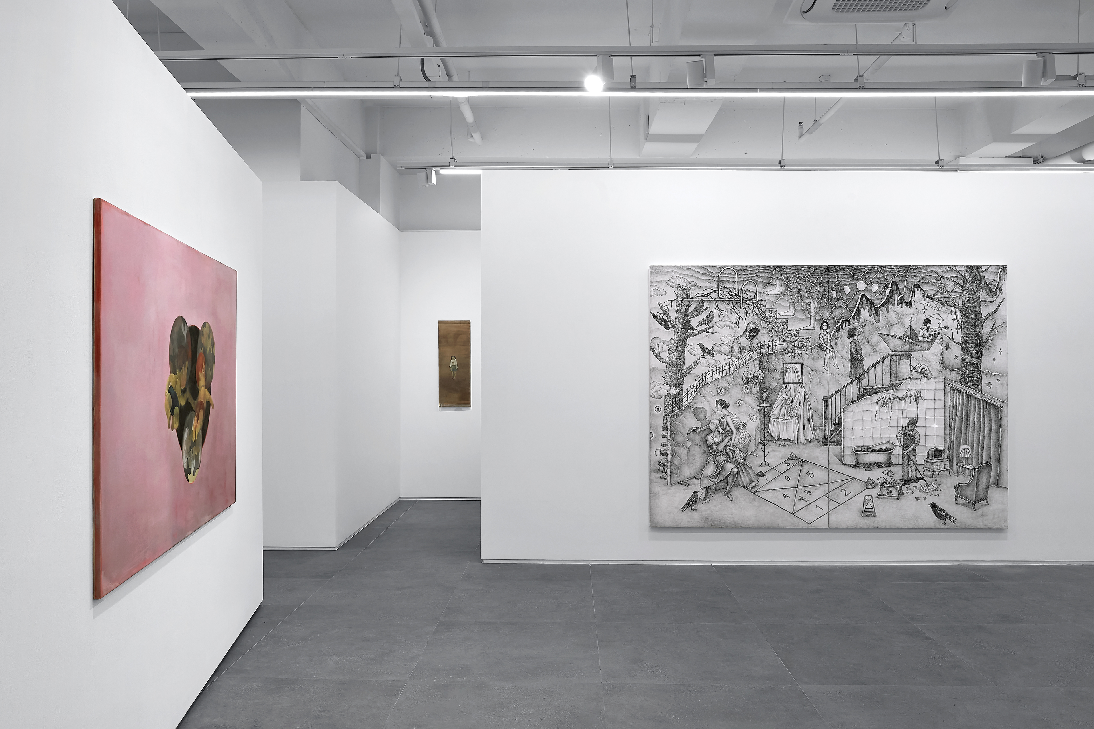 <뒤처진 새> 전시전경, 원앤제이갤러리