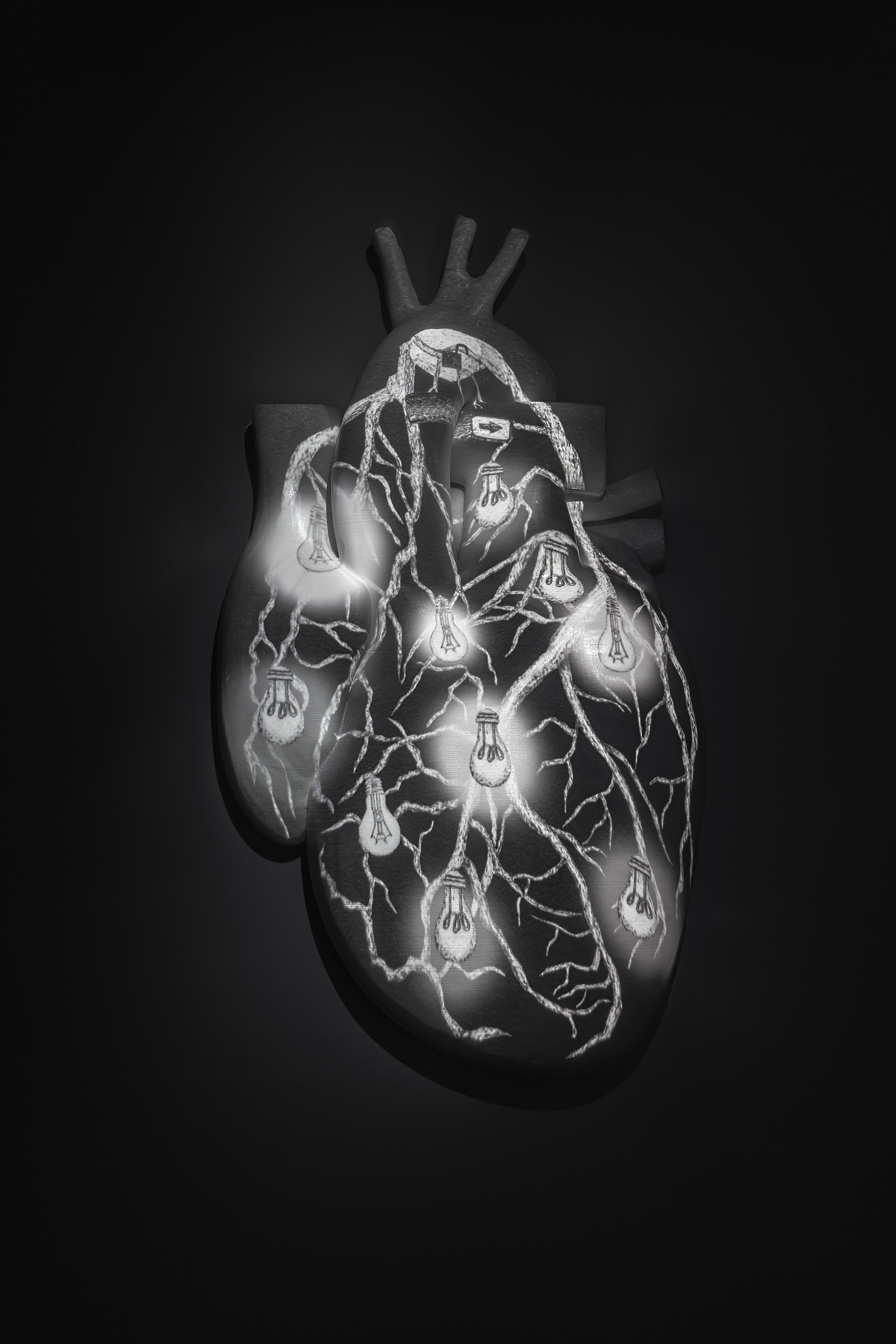 간지러운 빛, 2025,  드로잉 애니메이션, 3d프린트, 반복재생 Ticklish Light, 2025, drawing animation, 3D print, loop