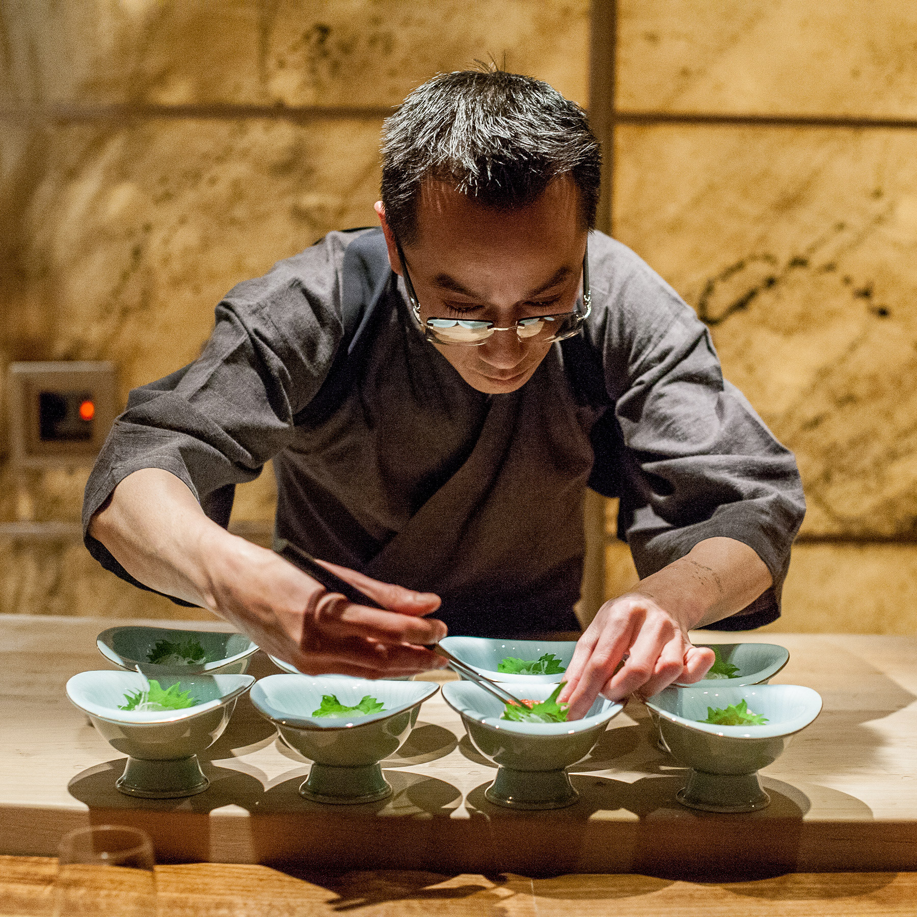 Executive chef and owner of MF Buckhead, Chris Kinjo, preparing a very expensive sushi meal for 8 diners in his Buckhead Atlanta restaurant.