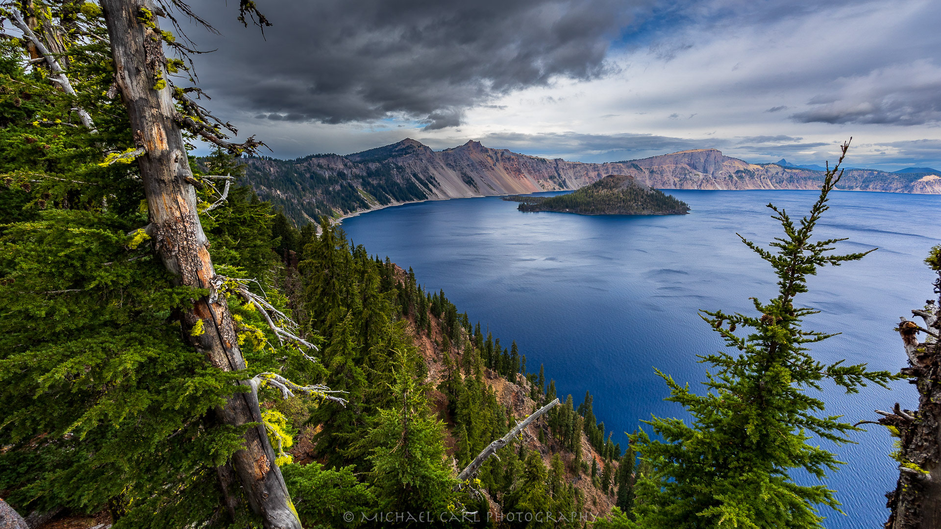 Landscape photography from Rim Trail in Crater Lake National Park Oregon