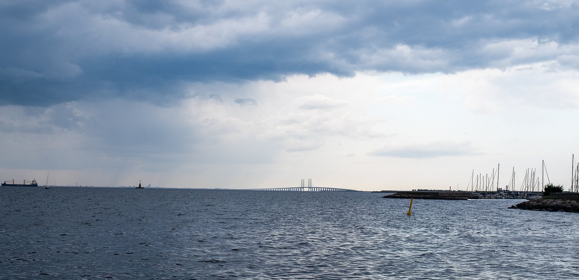 Bridge that connects Sweden to Denmark from Amager Strandpark