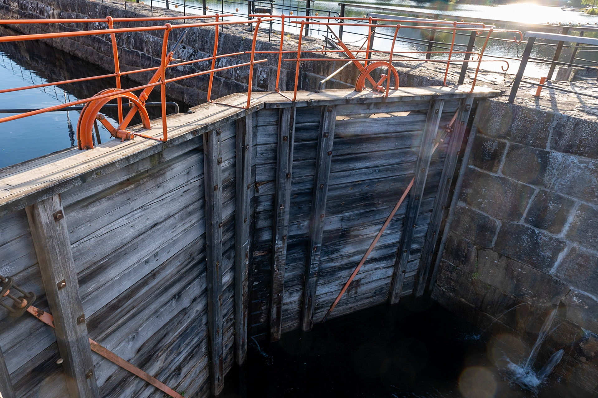 En Lørdags  ettermiddag med sang på låven til Ellen og Gunnar Ajer og deretter en tur til slusene i Lunde. Sammen med Bruno
