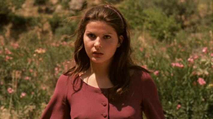 Apollonia - Personaje del Padrino 1 , nosé quien sacó la foto. Gordon Willis, fue el Dt de foto de la película.