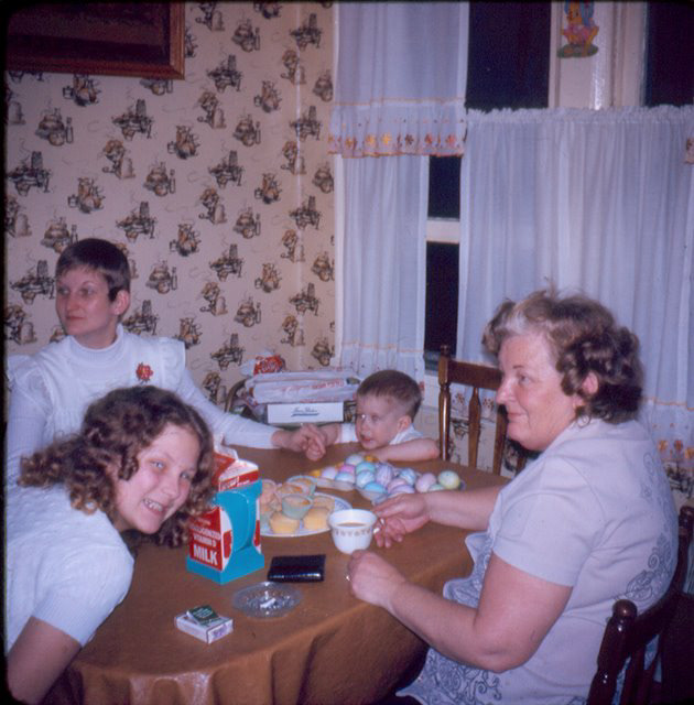Aunt Joyce, Carol, Chad & Grandma Janas