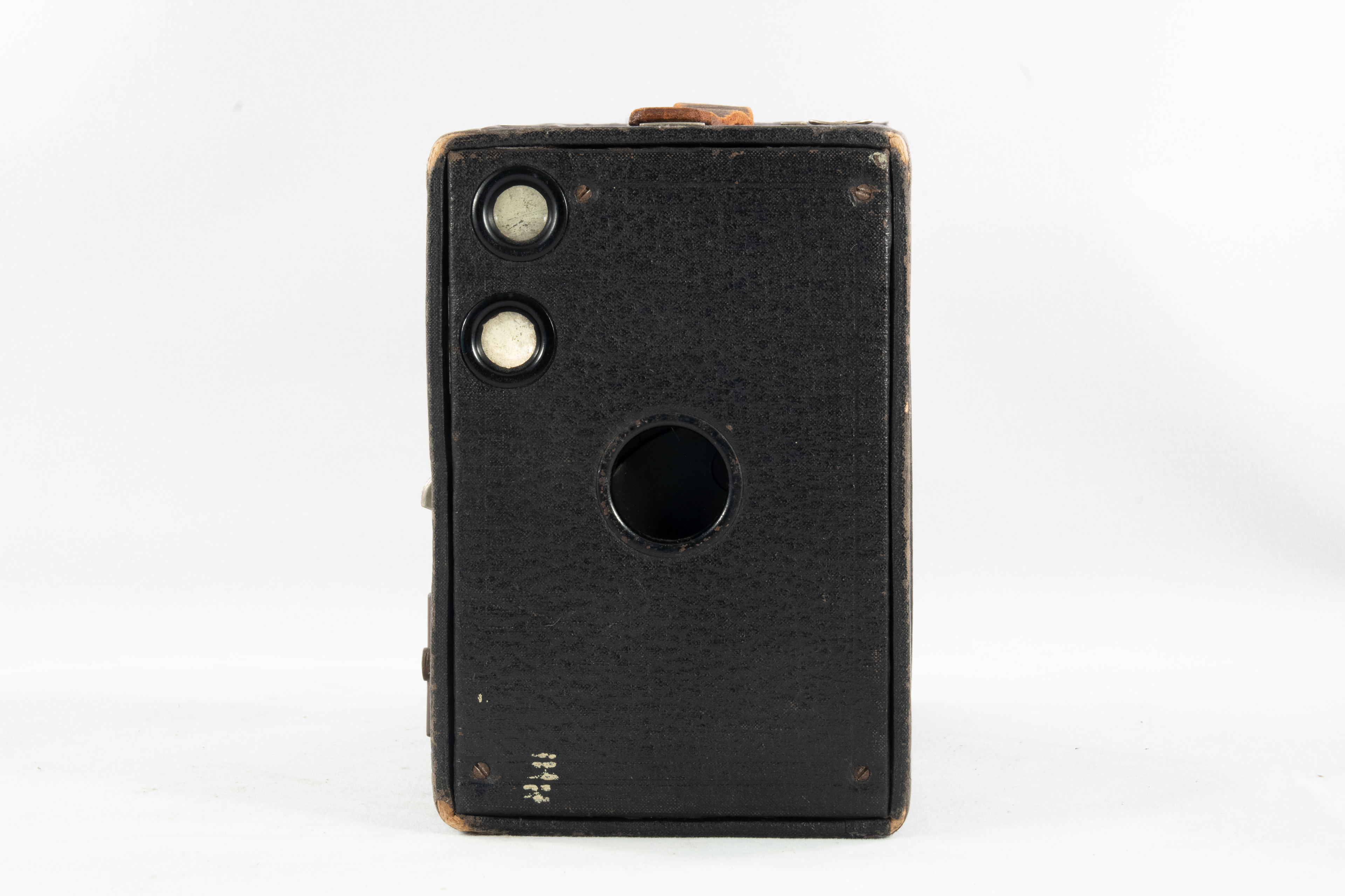 Has nameplate on back "E.A. Schweiger 1525 Broadway / 664 Grand St. Brooklyn, NY"