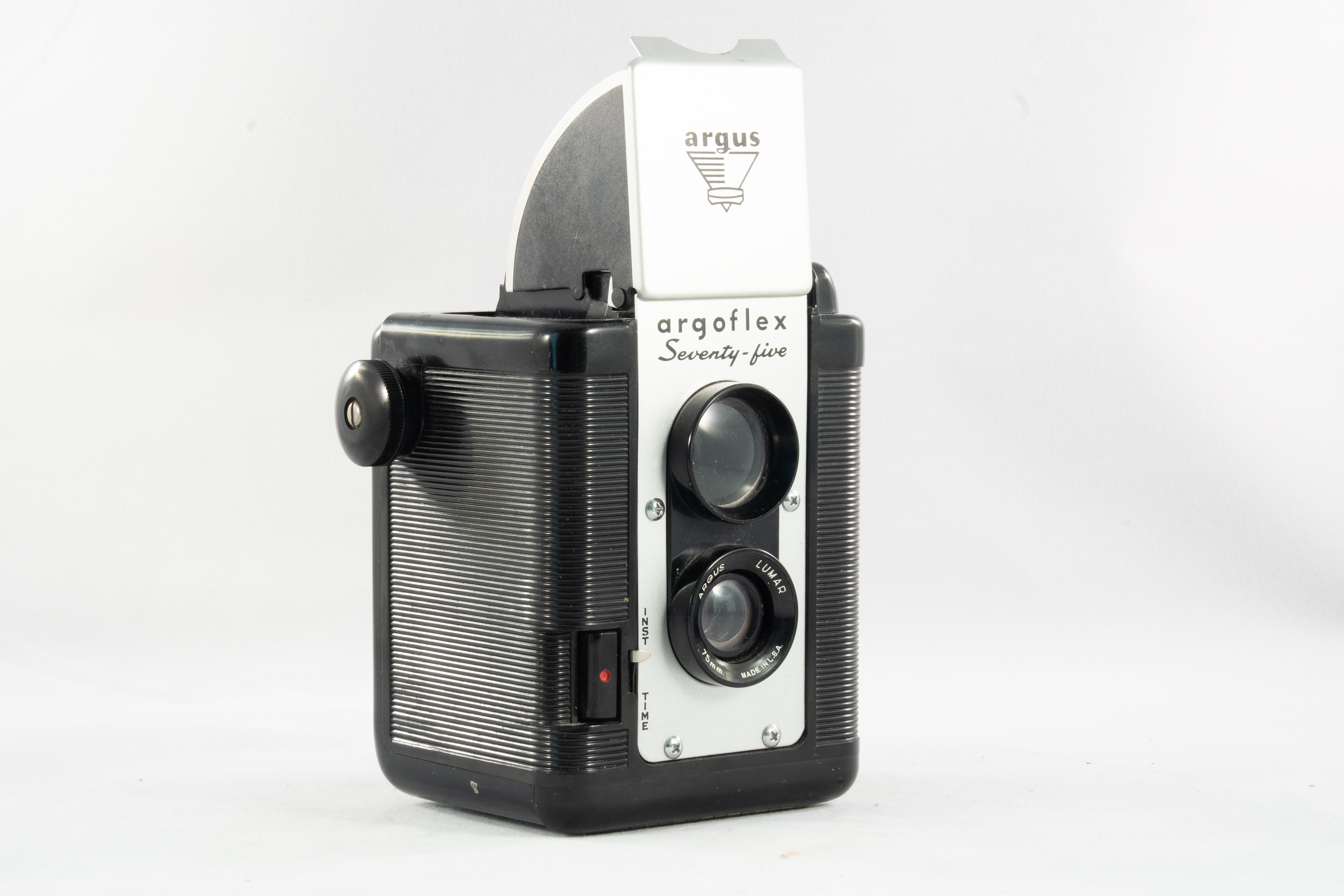 1950 - Argus Argoflex Seventy Five