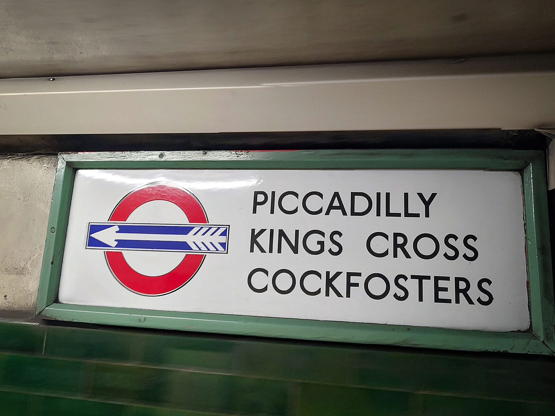 Huh... huh...huh...COCKfosters!!!!