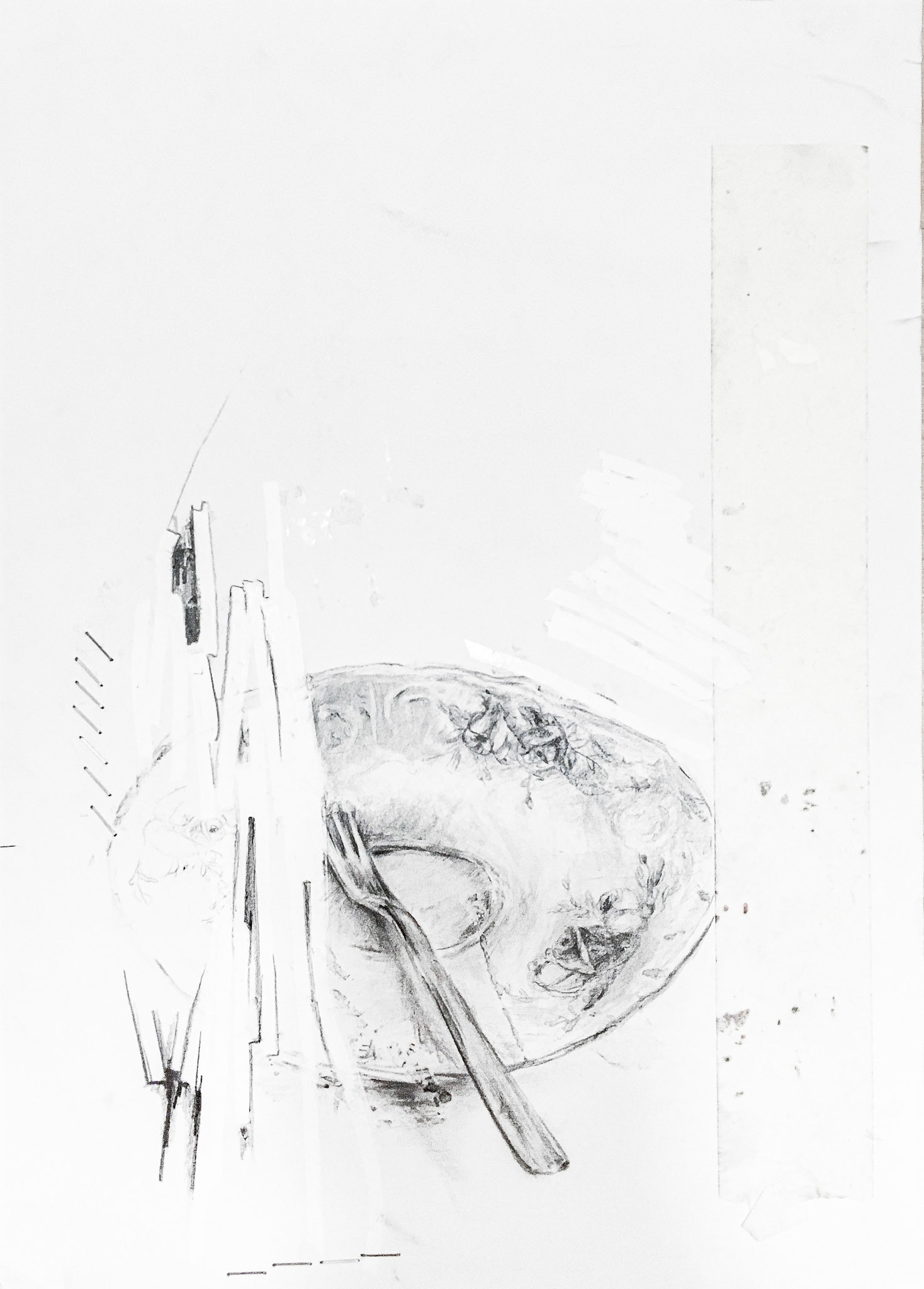 Talířek , uhel a korektor na papíře, 29,7 x 42 cm, 2014/ little plate, charcoal and corrector on paper, 42x59,4 cm, 2014