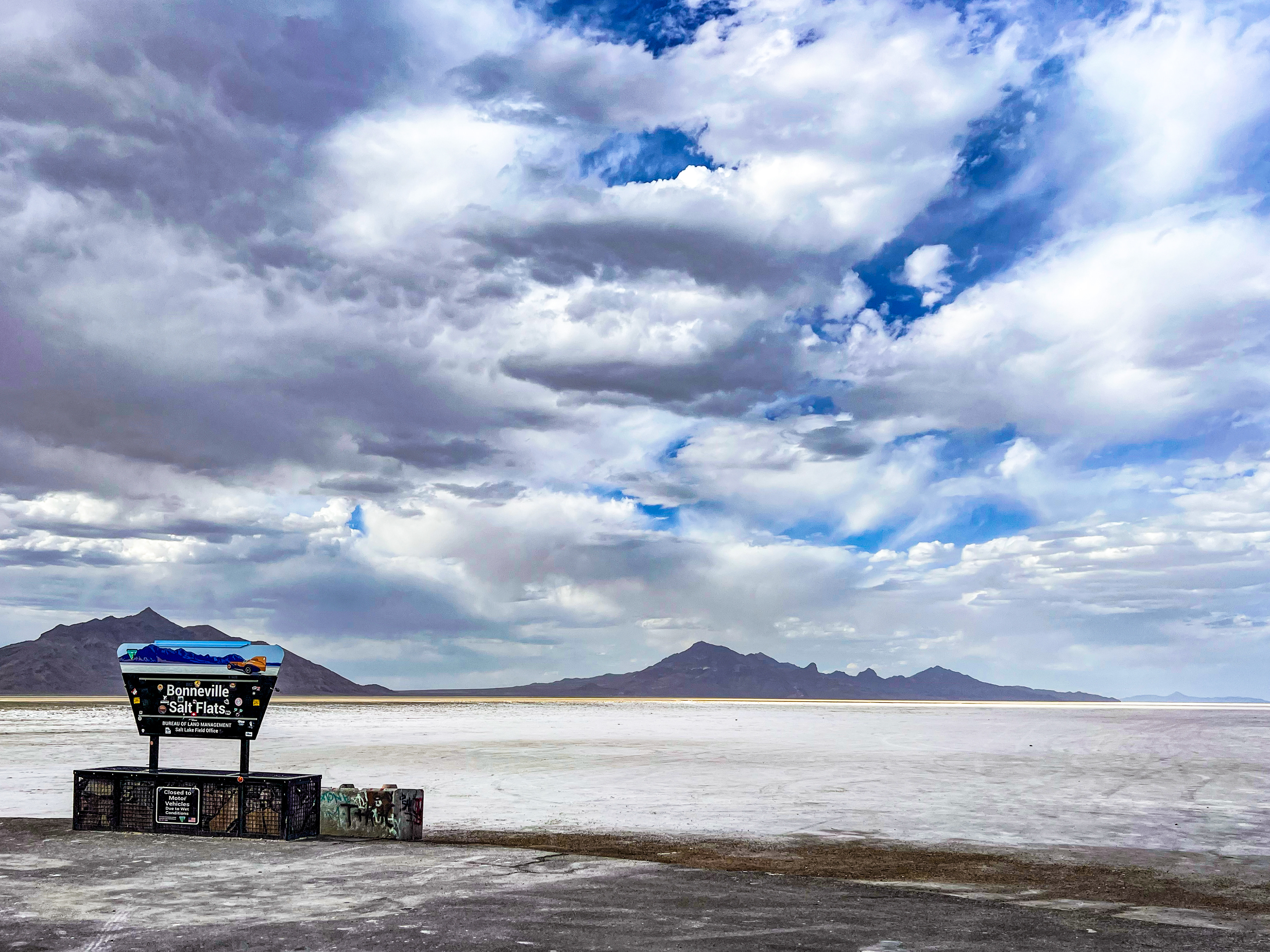 Bonneville Salt Flats, Wendover, Utah