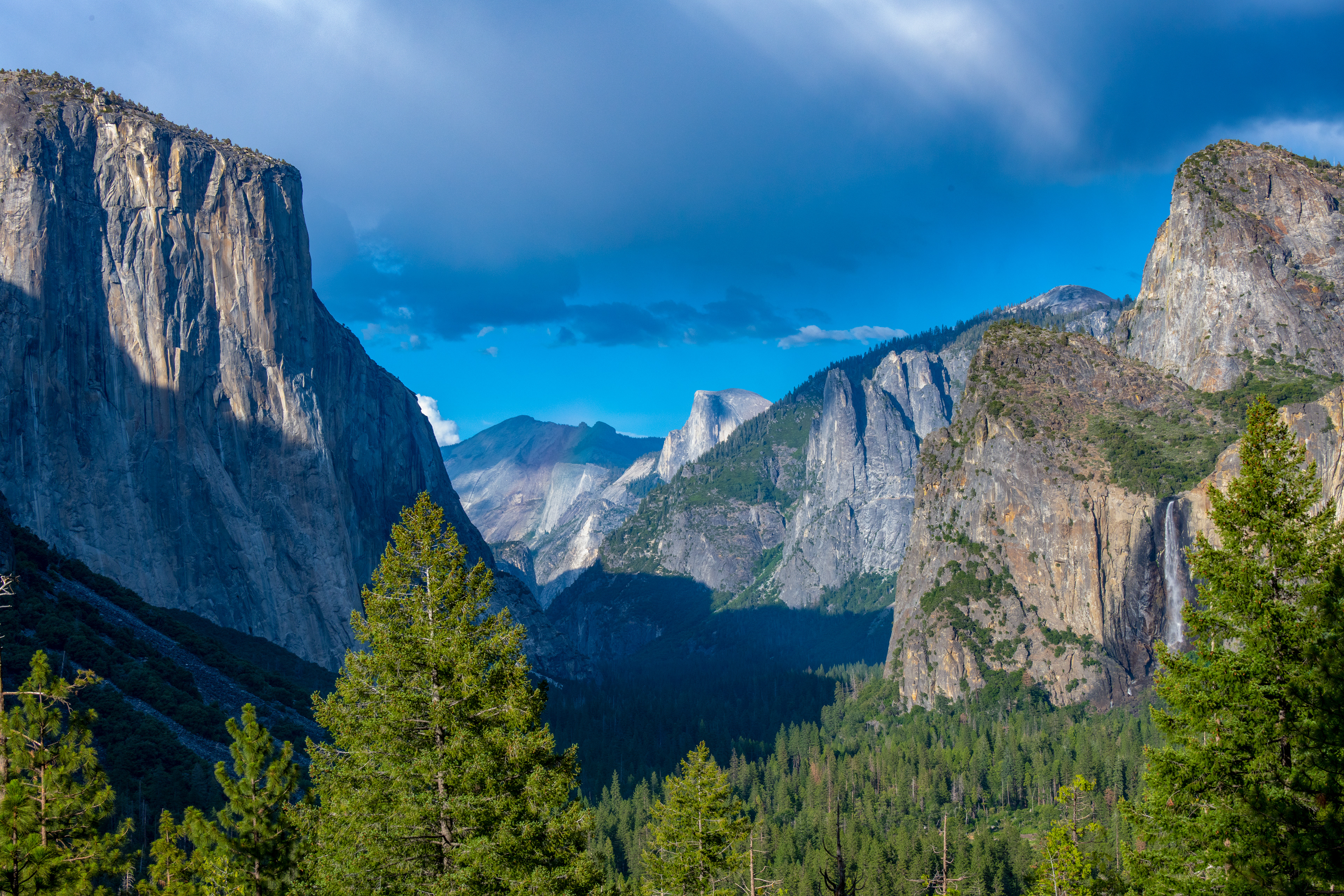 El Capitan, Half Dome, and Bridalveil Falls from Tunnel View, Yosemite National Park