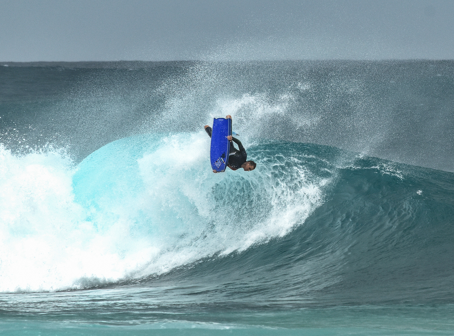 Airborne Belly Rider, Banzai Pipeline, Oahu