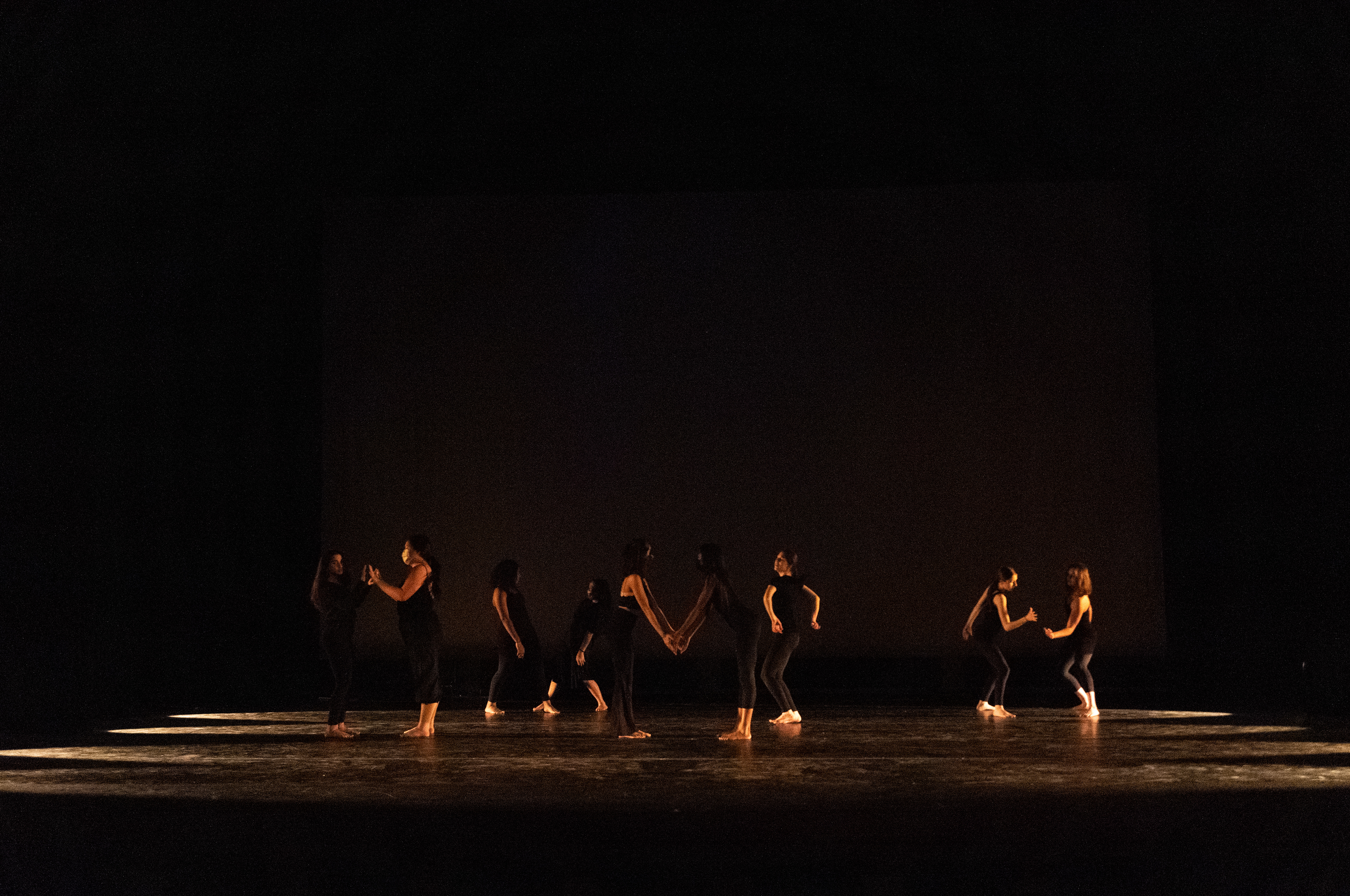 Senior Dance. Photography by Ellen Erikson.