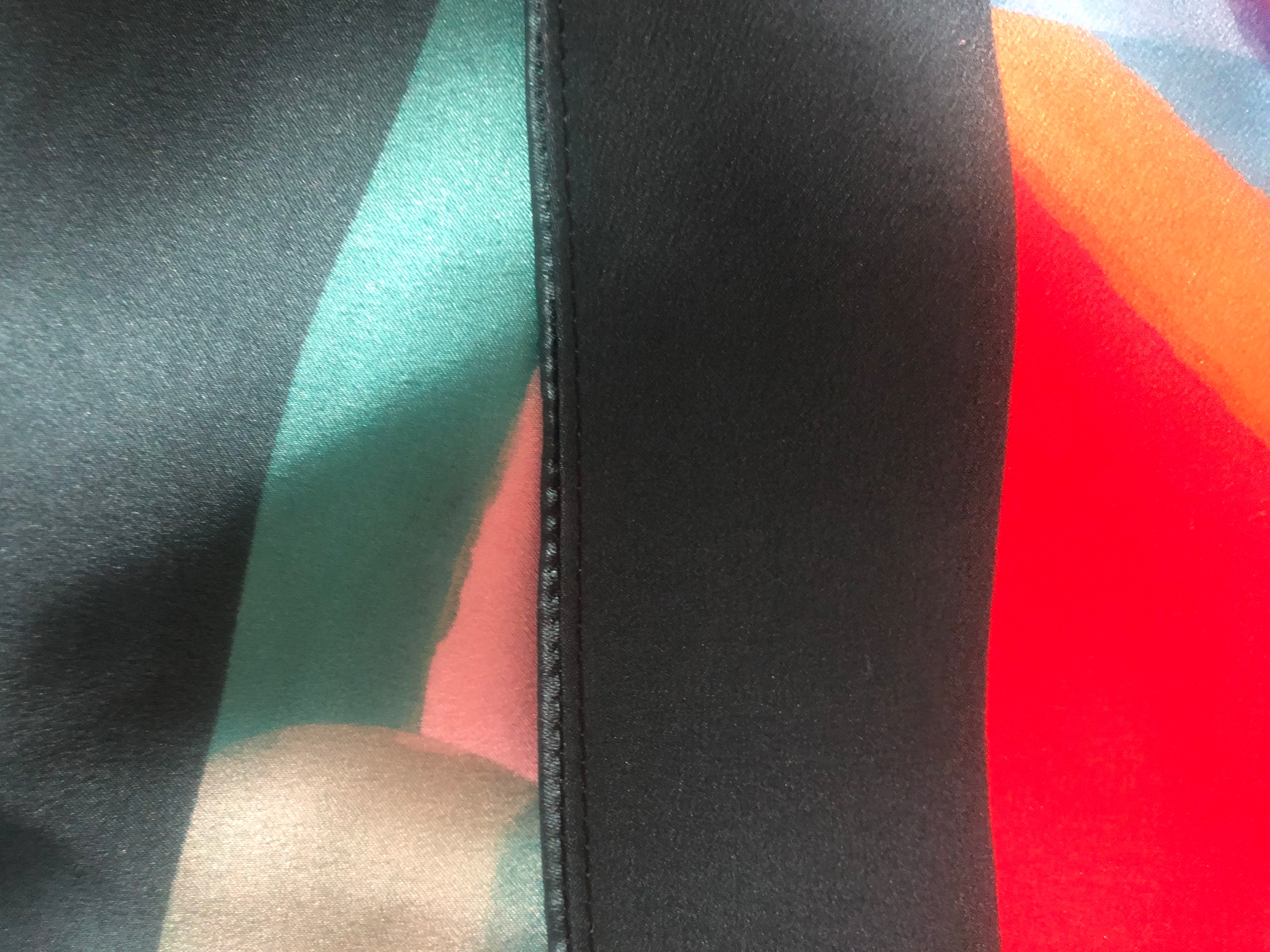 Gea Scarfs detail