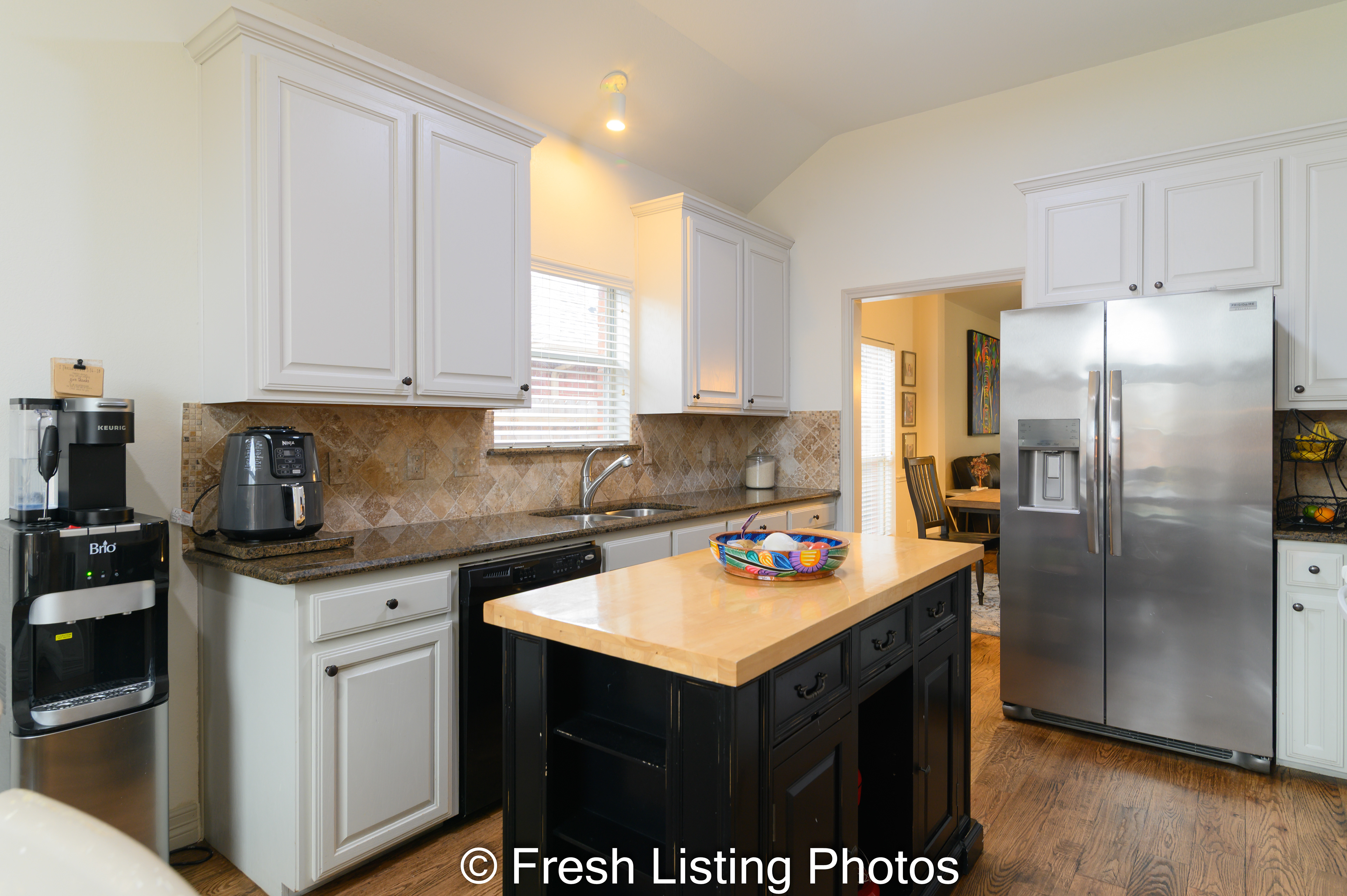 Kitchen with center island