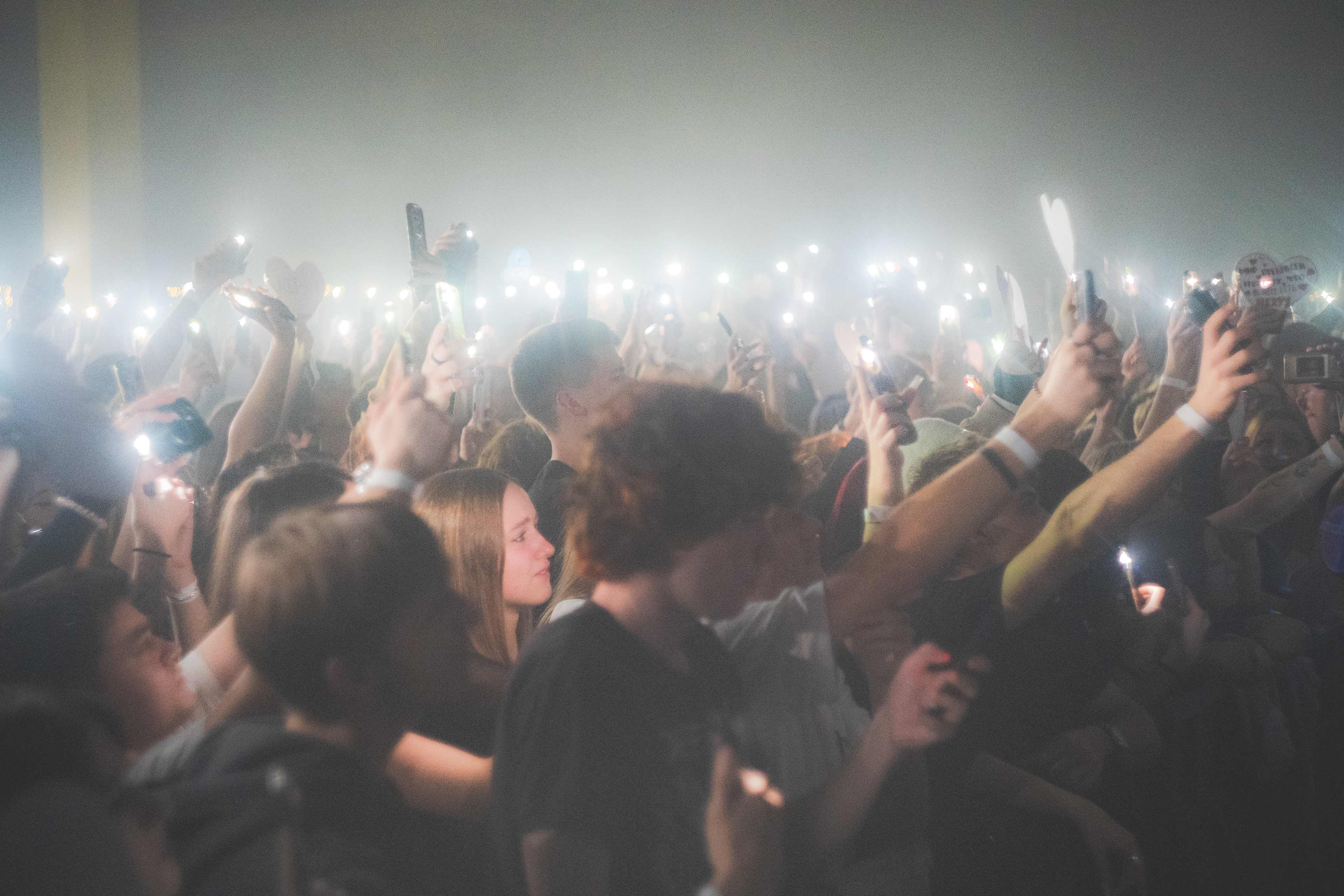 Атмосфера европейского тура группы Нервы