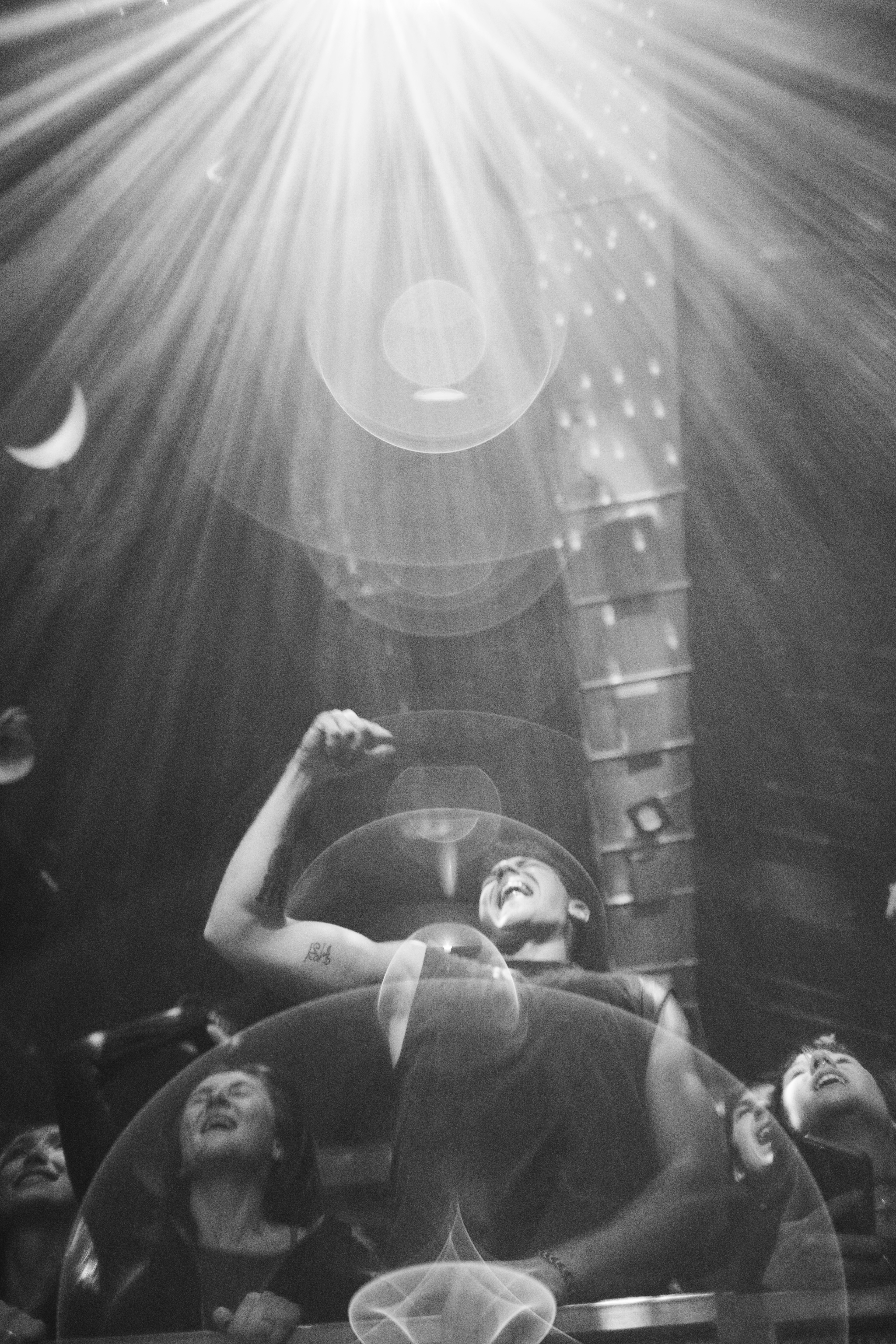 Эмоции фанатов на концерте Noize MC в клубе A2.