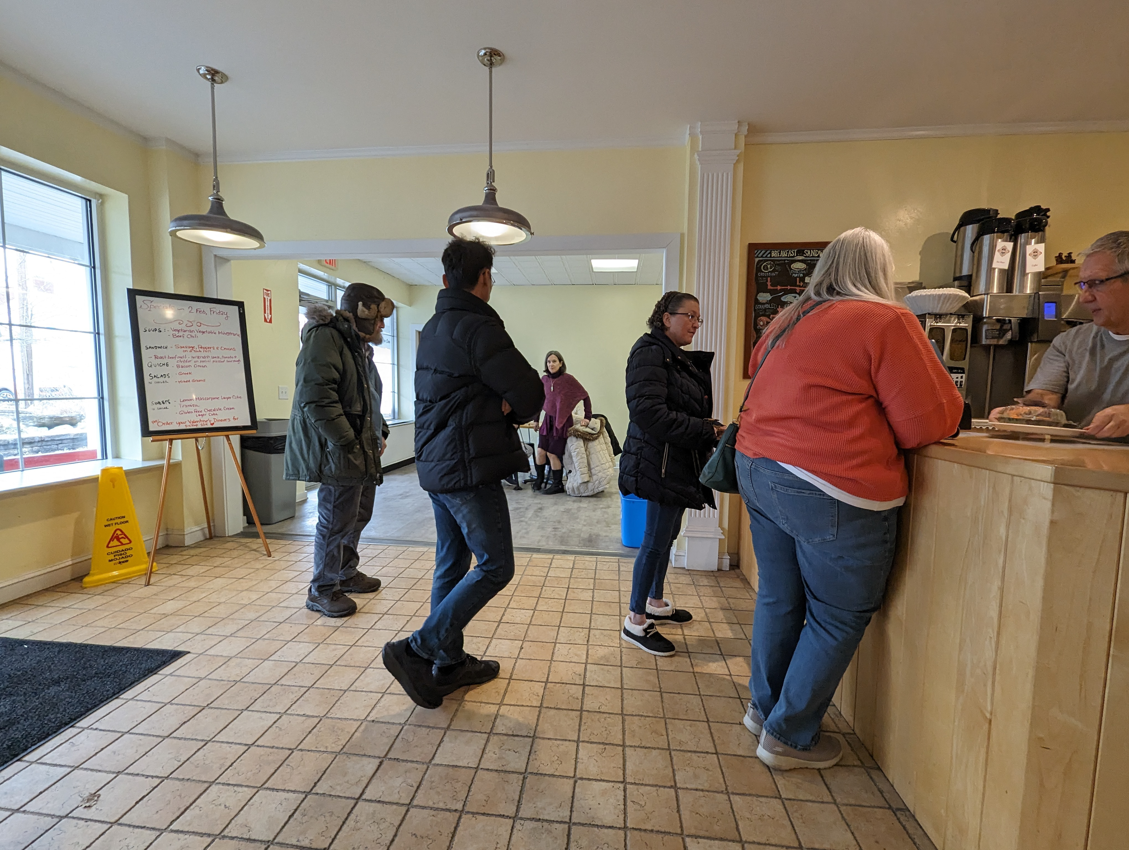 Traffic congestion at the ordering counter.