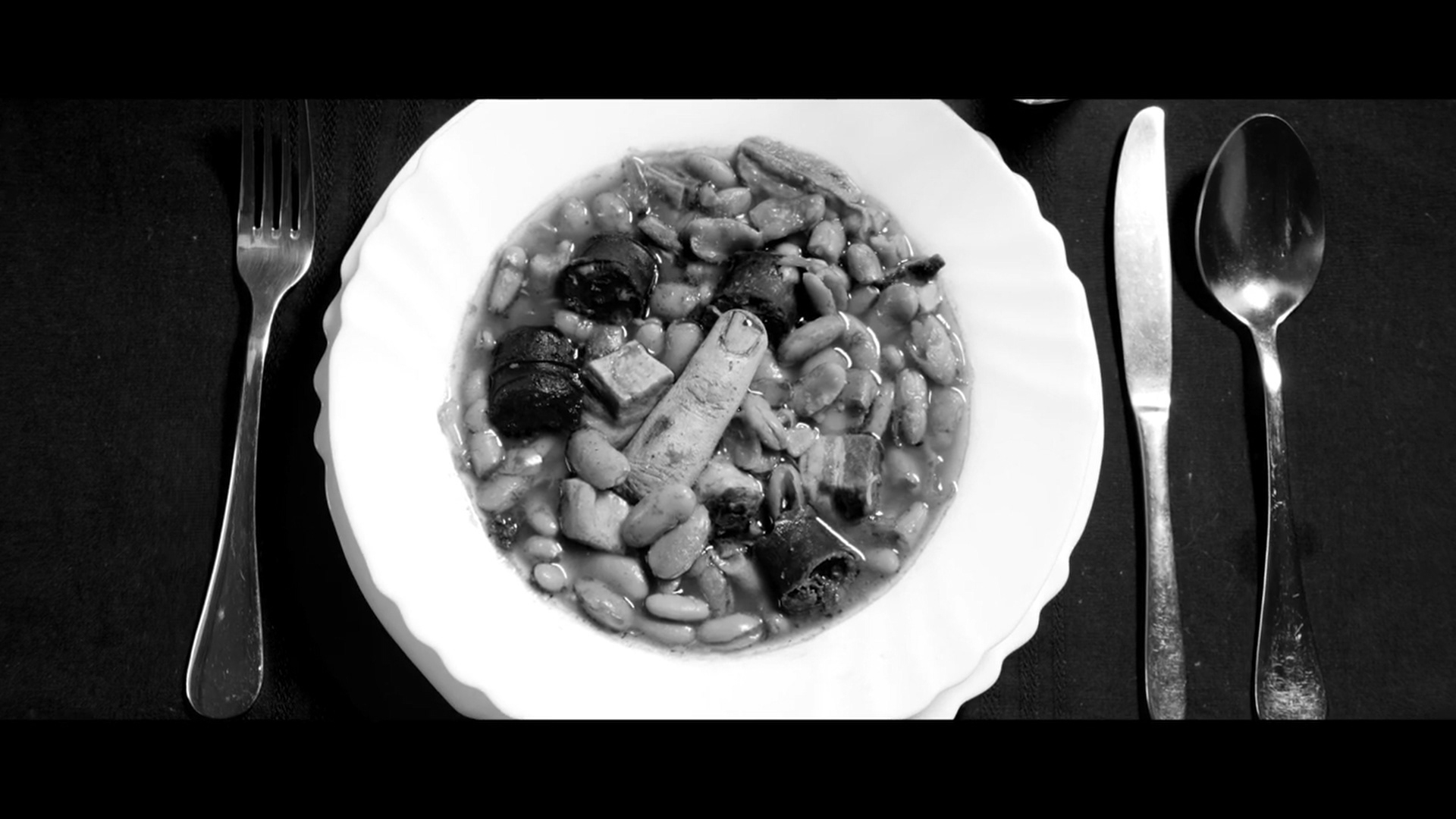 EL ALMUERZO FRIO SHORTFILM - CAMERA OPERATOR & COLORIST