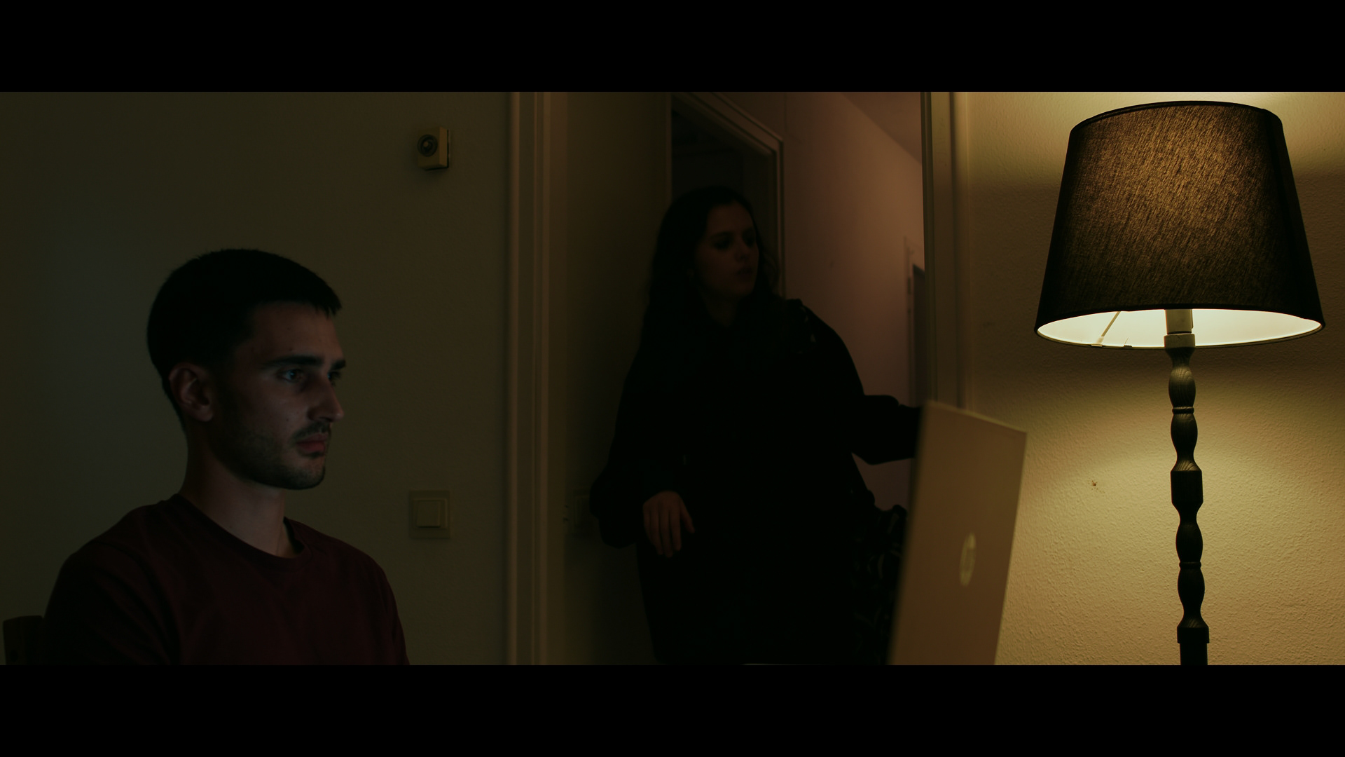 5 CENTIMETROS SHORTFILM - CAMERA OPERATOR & COLORIST