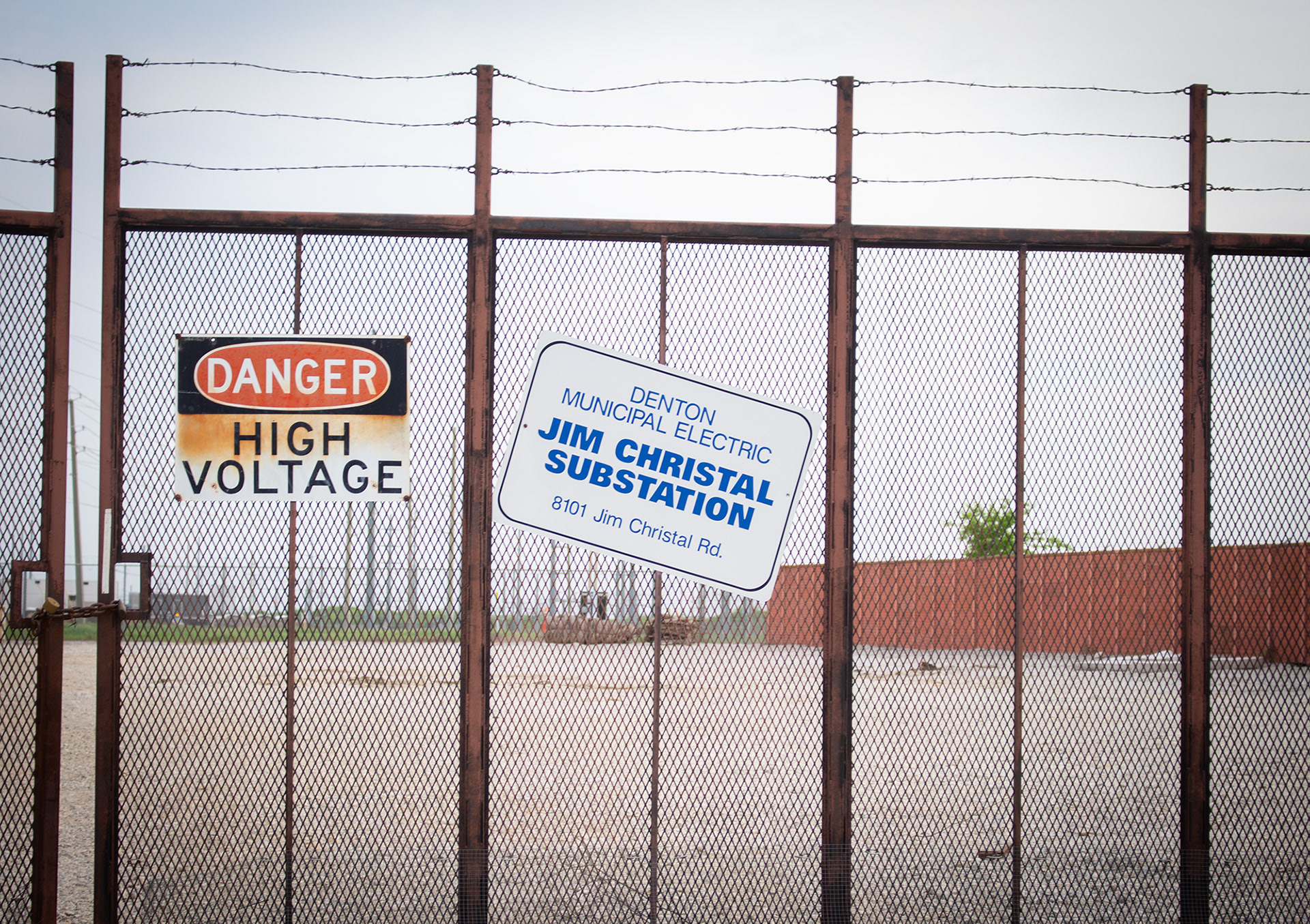 DENTON, TEXAS April 14, 2025  The Jim Christal substation in Denton, Texas is one of 17 substations owned and operated by Denton Municipal Electric. The substation is located right next to the Core Scientific data center construction site on Jim Christal Rd. Photo/ Natalie VanDerWal