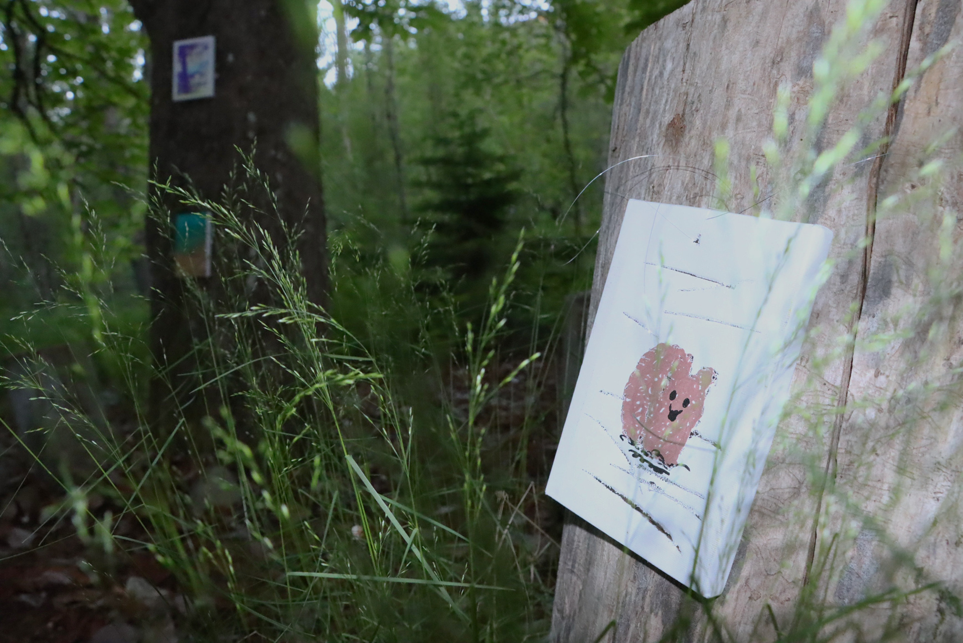 Untitled I (2025), mixed media: colored markers and scissor-cut canvas, 13 × 18 cm, by Yolanda Ren.