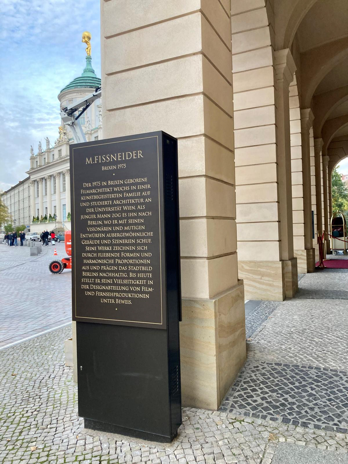 Hotel Entrance sign - Location