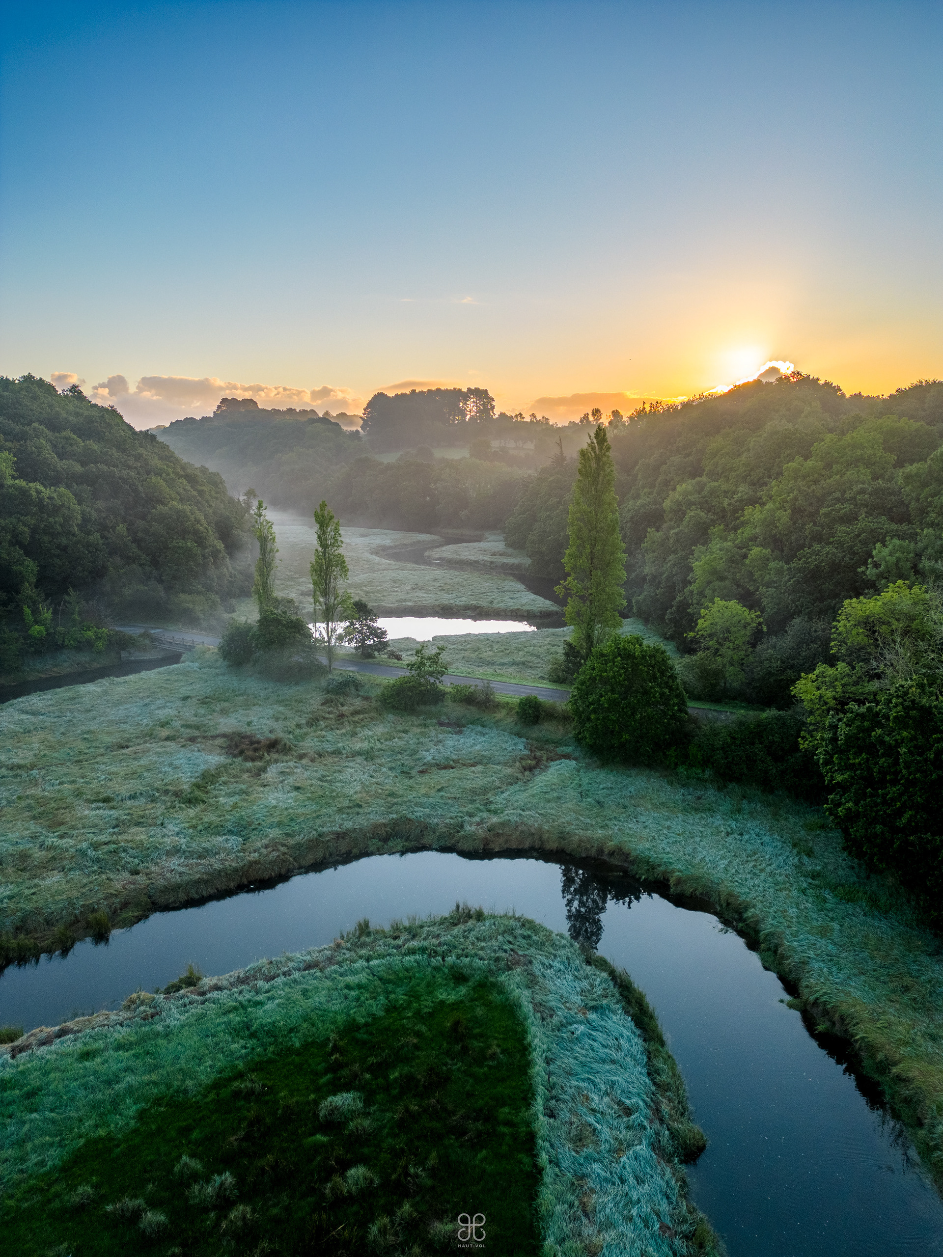 Le Douron, entre PLESTIN-LES-GREVES et GUIMAEC