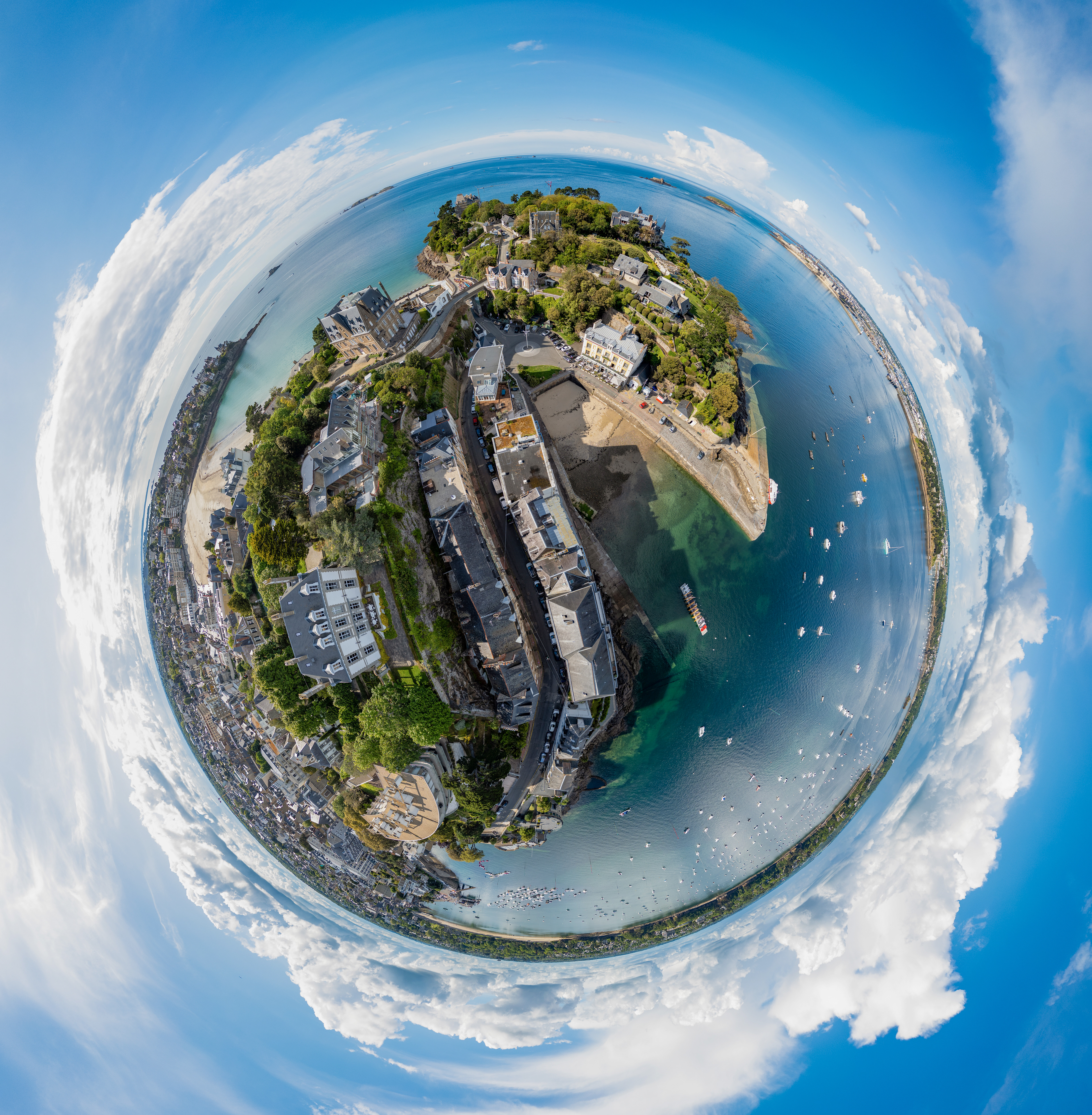 DINARD