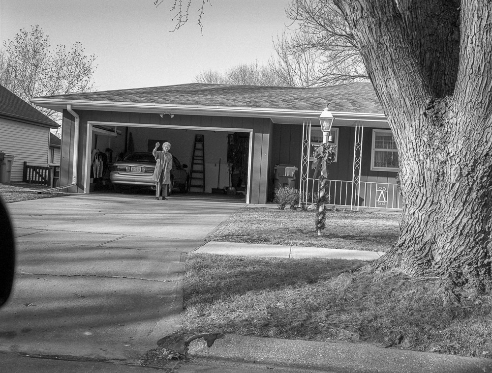 Leaving and waving, 12/2011