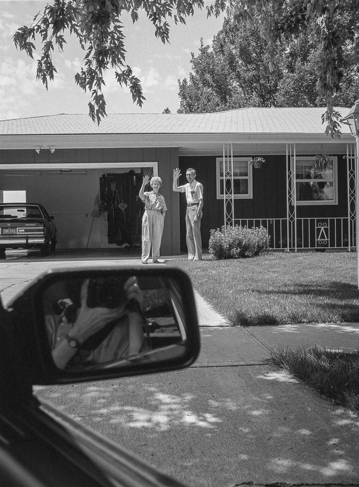 Leaving and waving, 6/1992