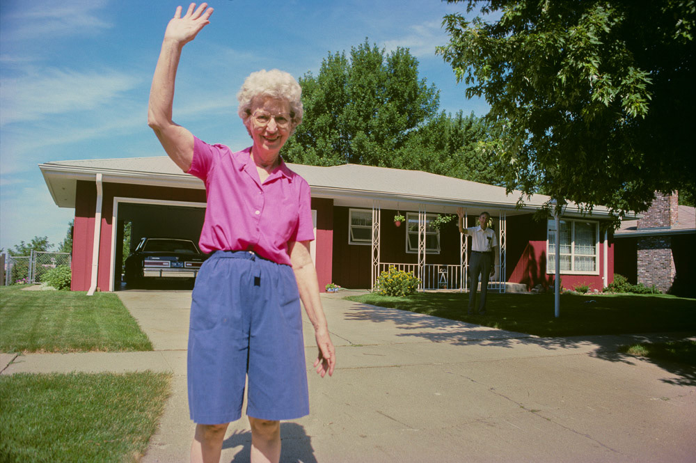 Leaving and waving, 7/1991