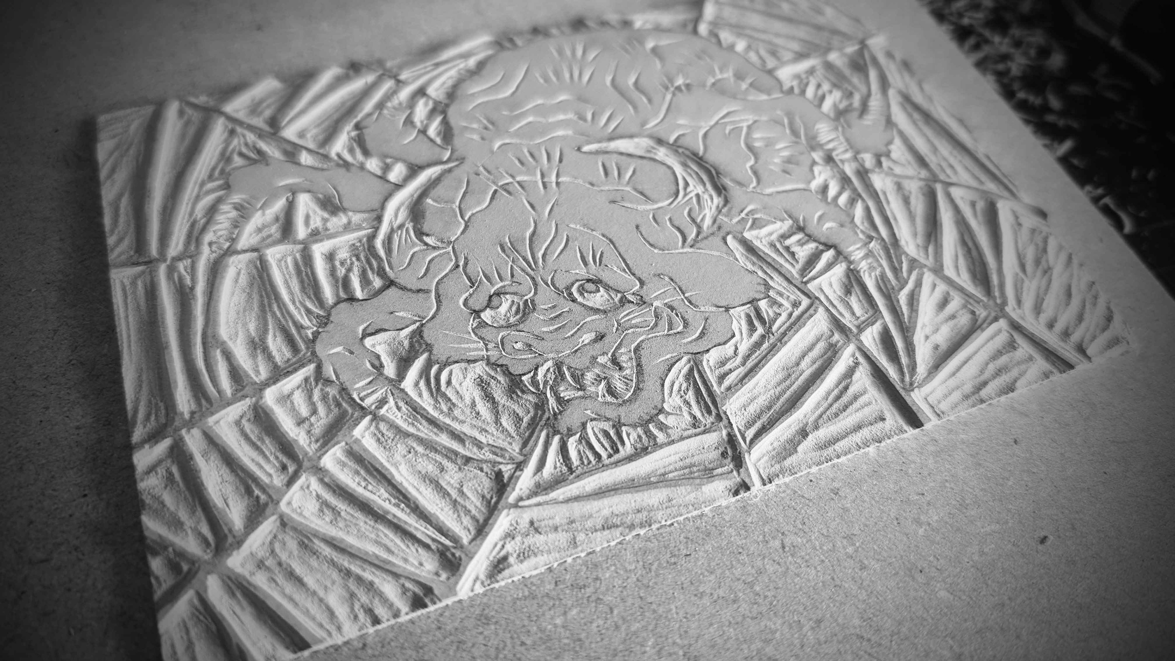 Plaque de linogravure à l'éffigie du yokai Ushioni