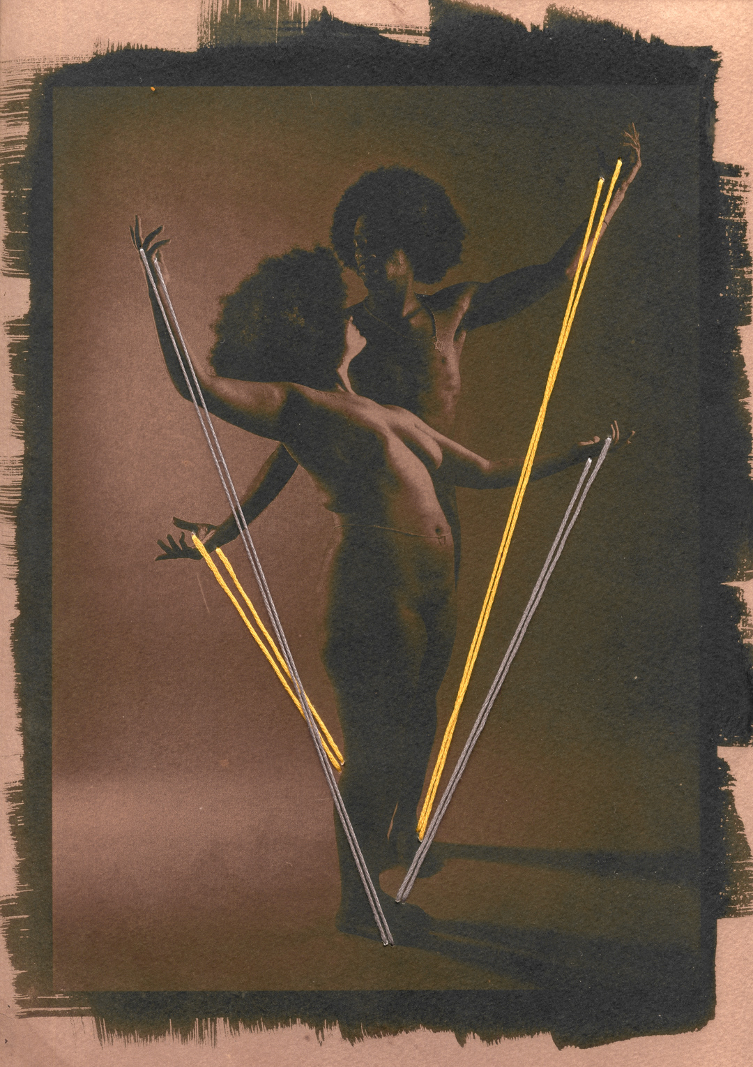 Cianotipia com viragem em ácido tânico e bordado