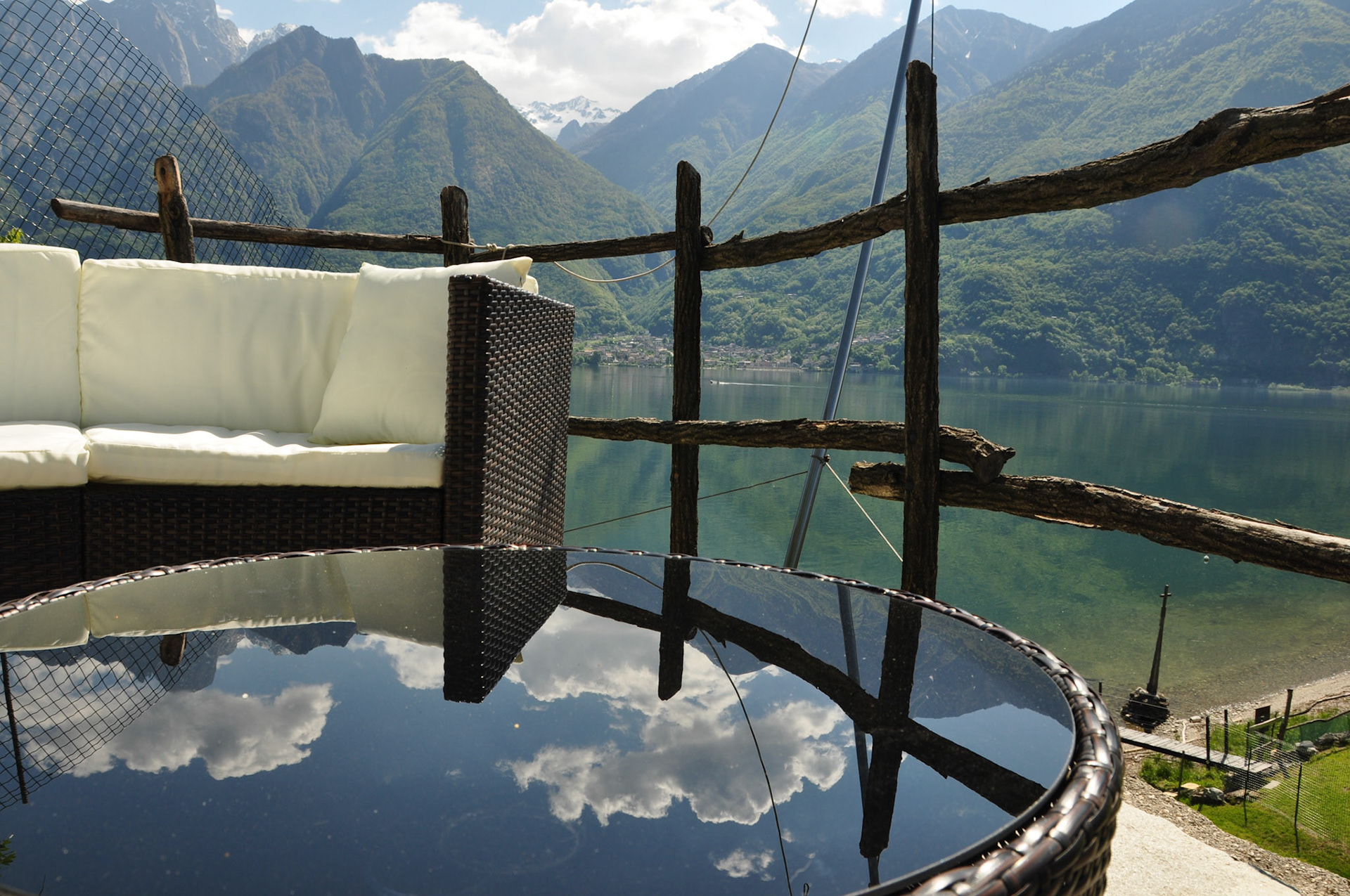Lago di Mezzola
