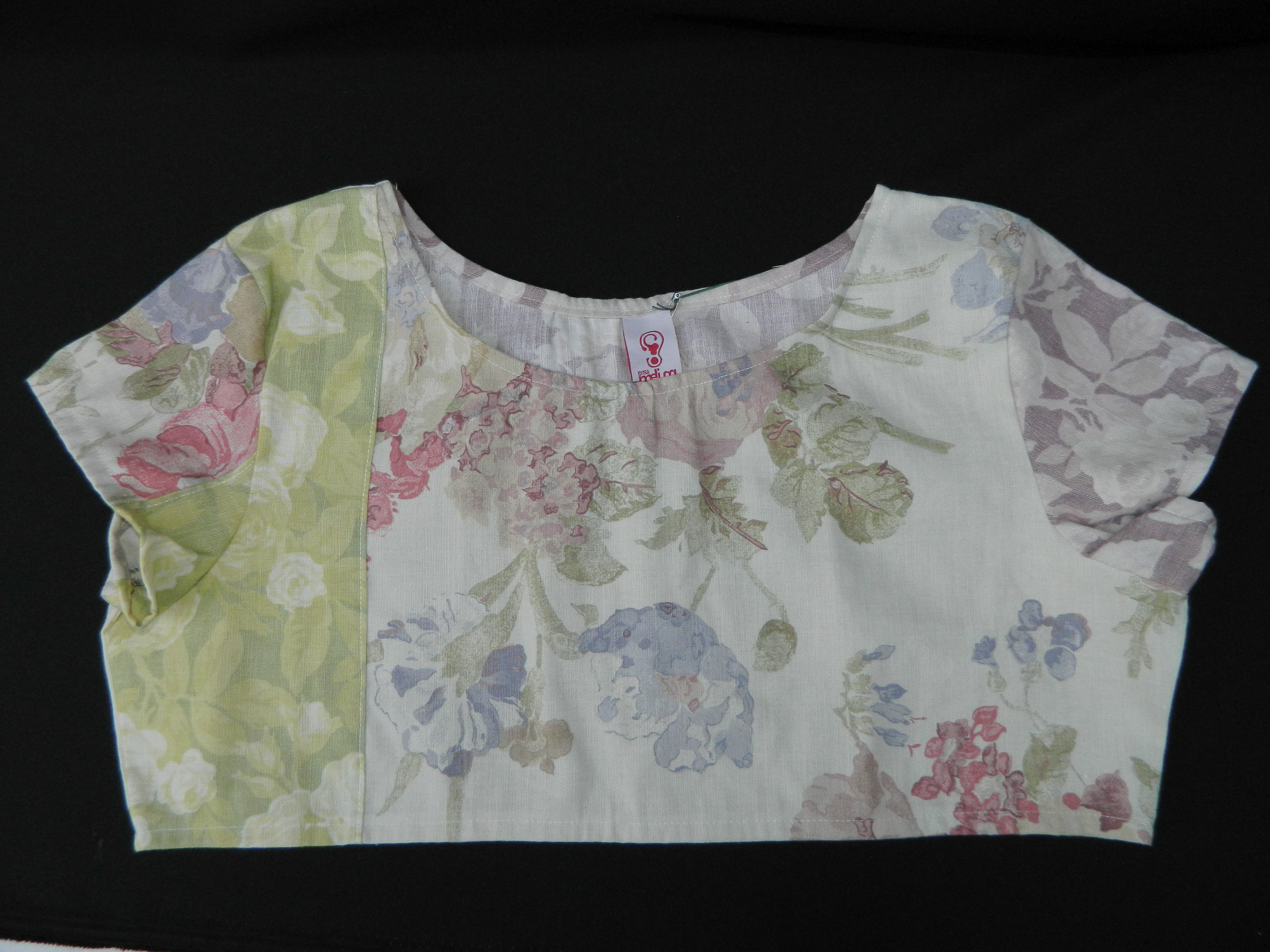 Floral structured crop top
